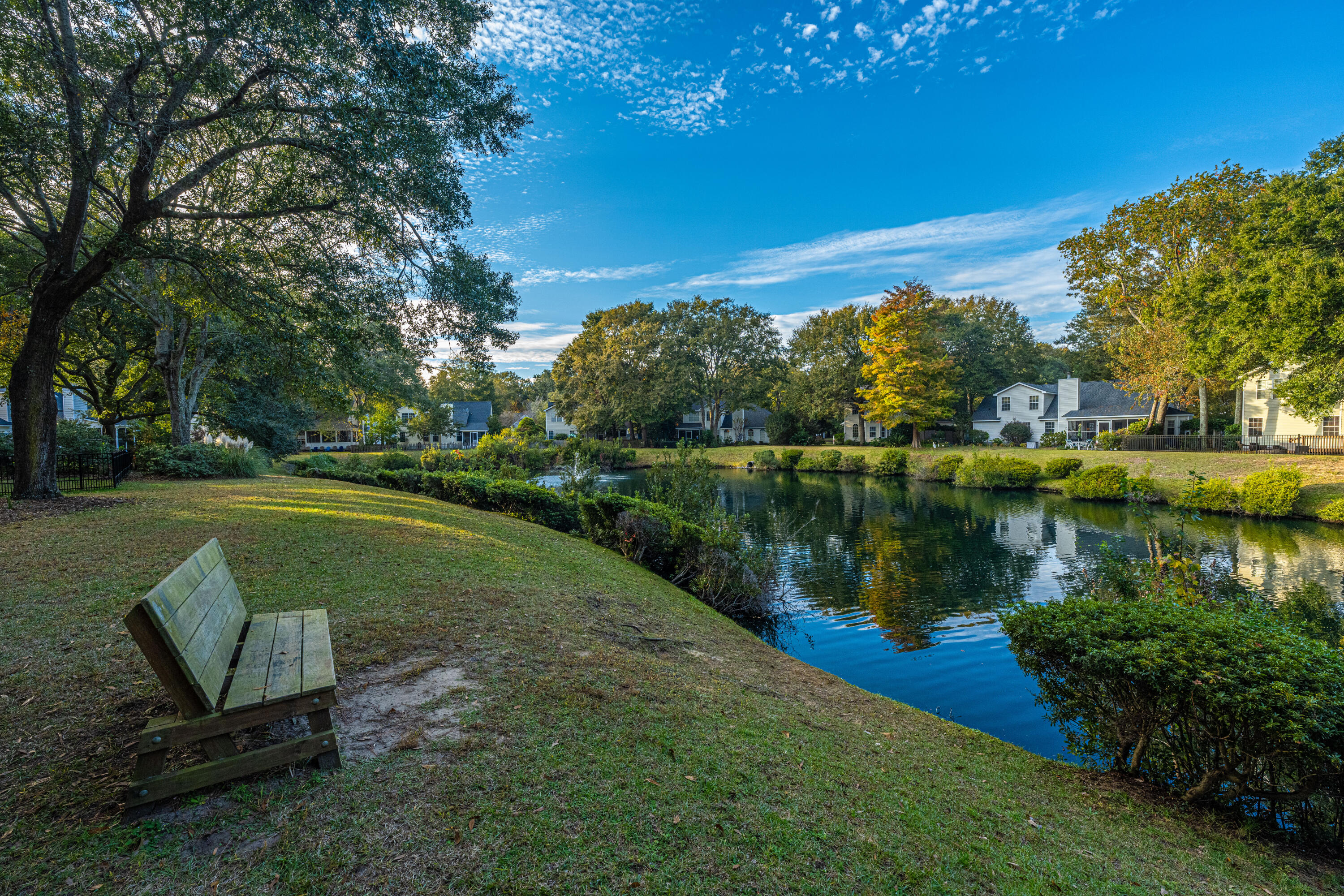 1253 Lakefront Drive