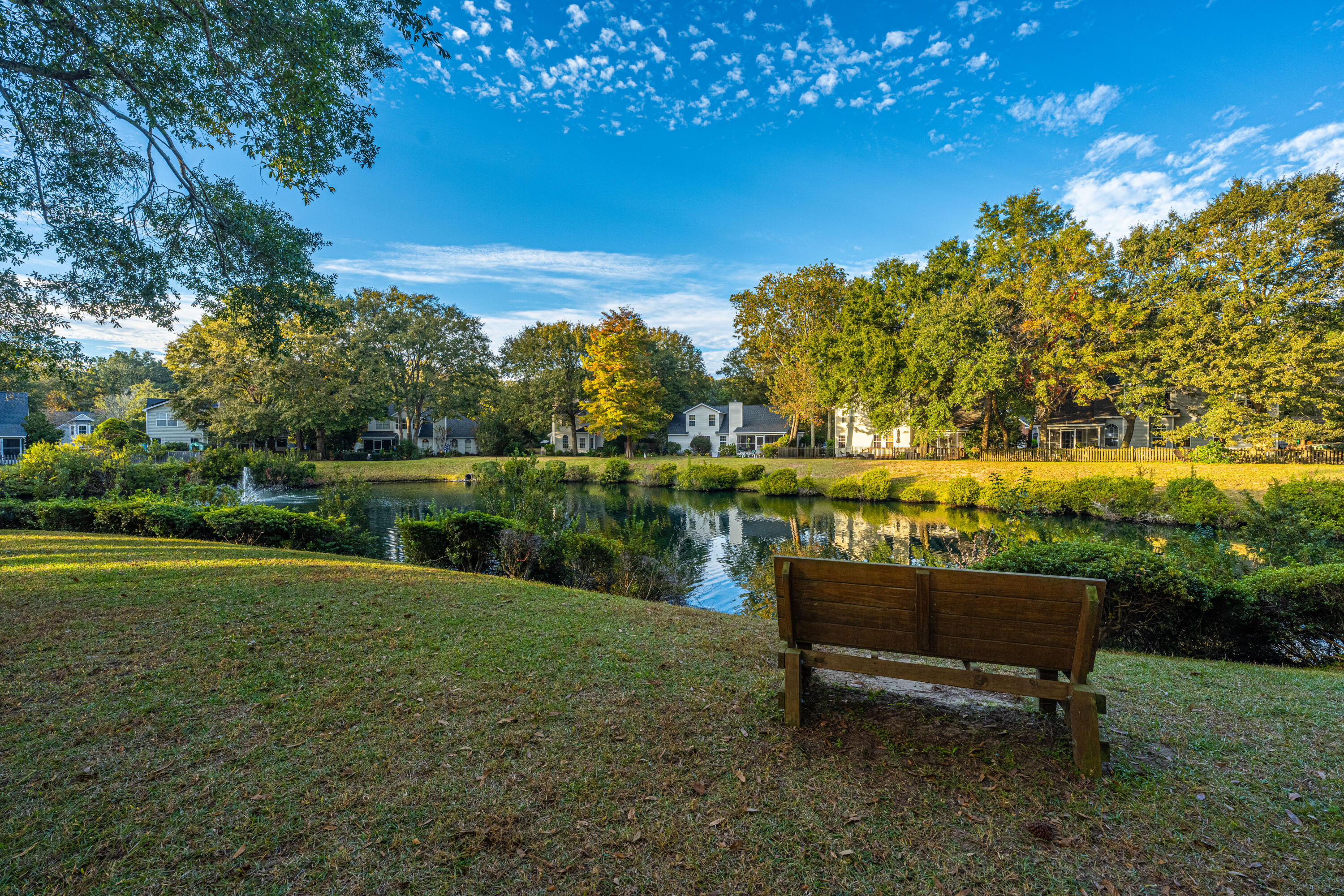 1253 Lakefront Drive