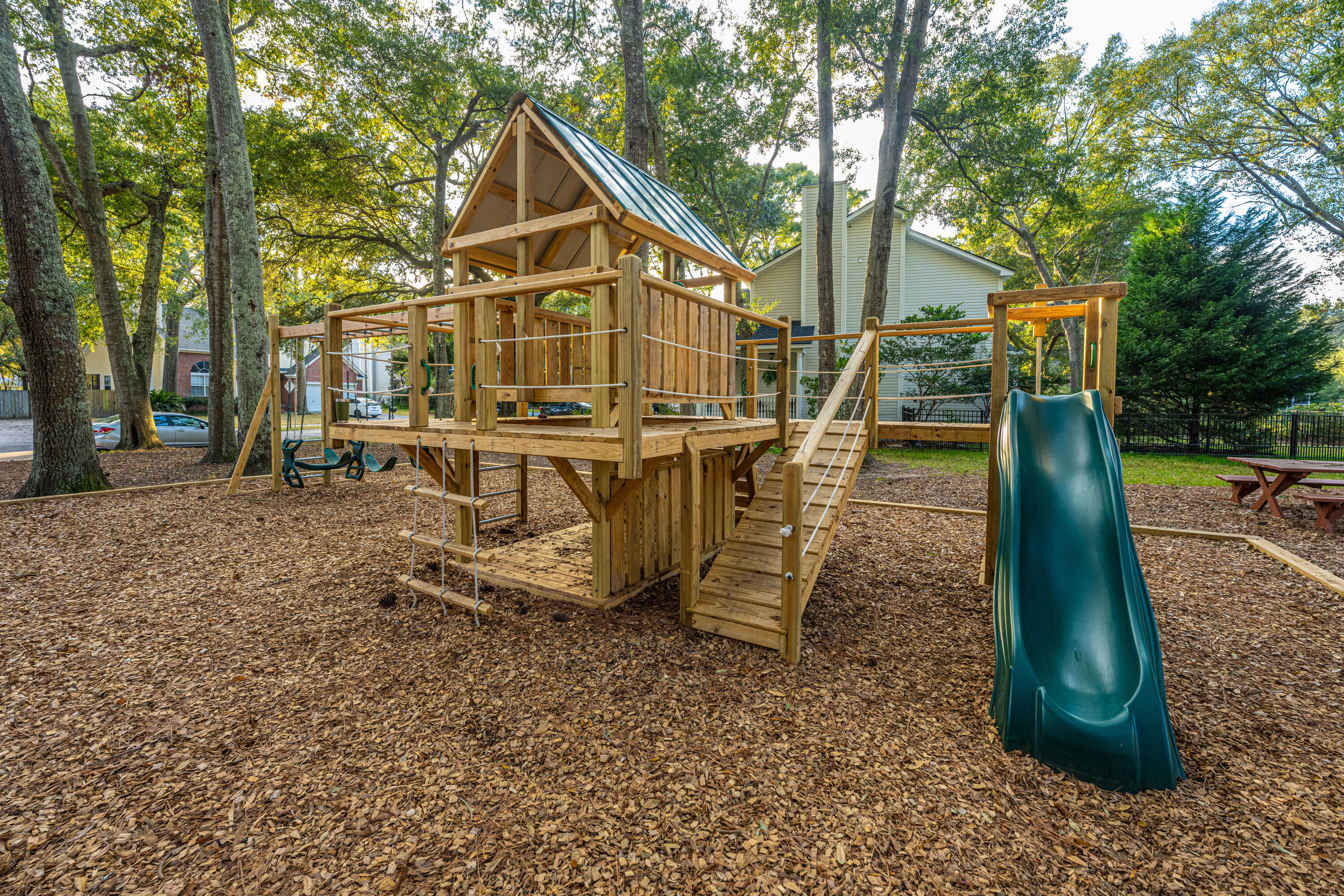 1253 Lakefront Drive