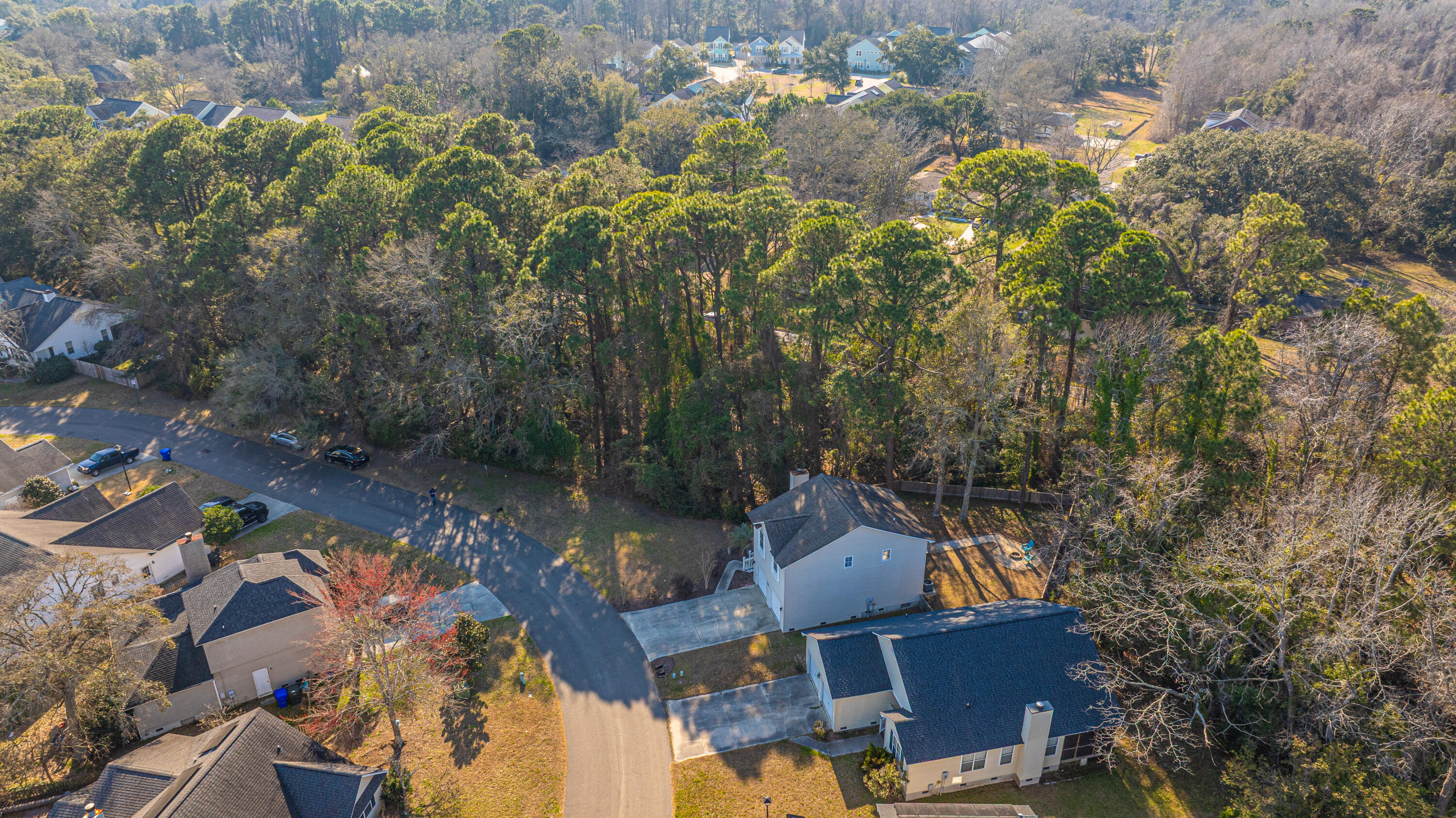 1253 Lakefront Drive