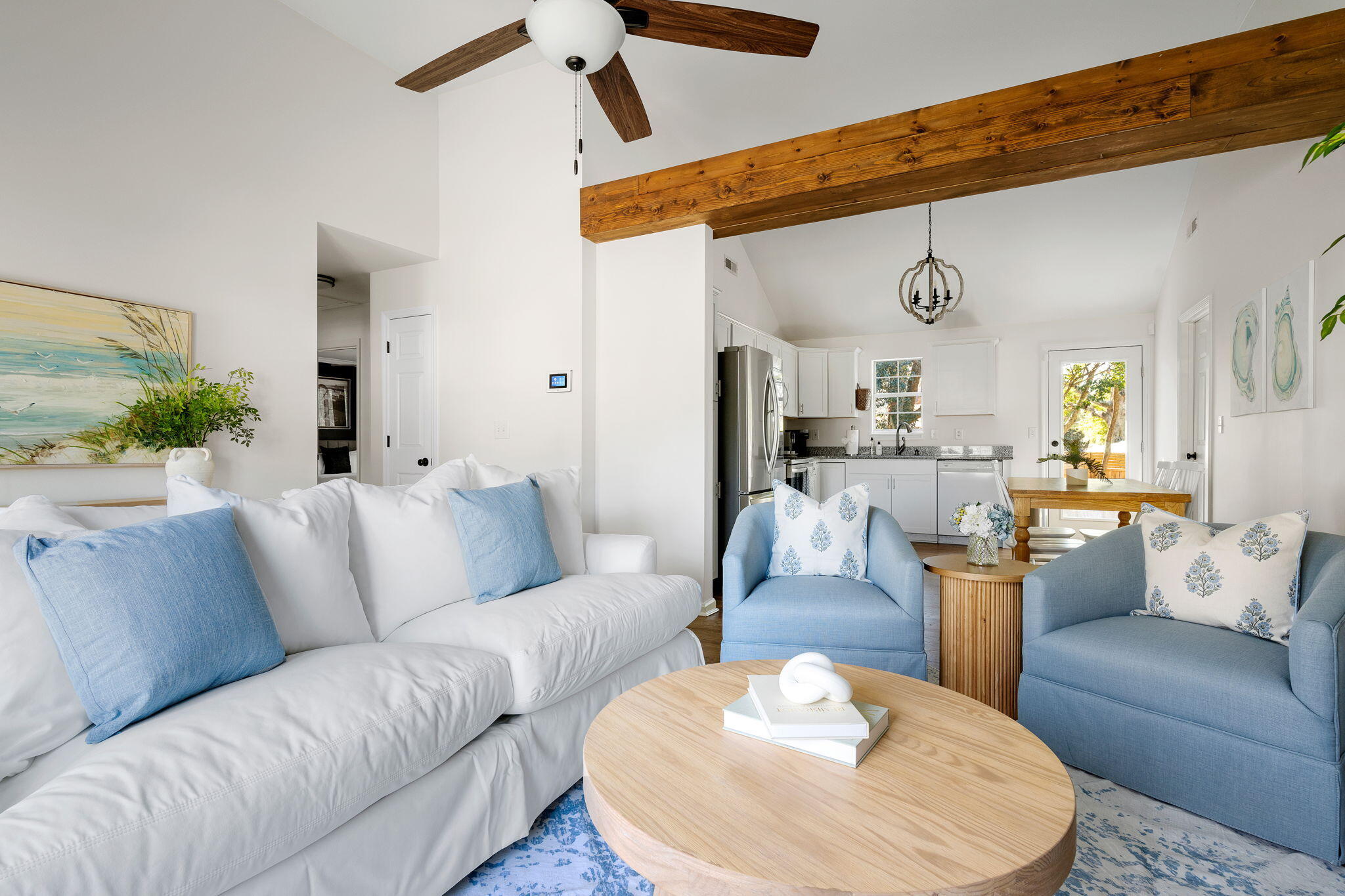 1589 Kentwood Circle