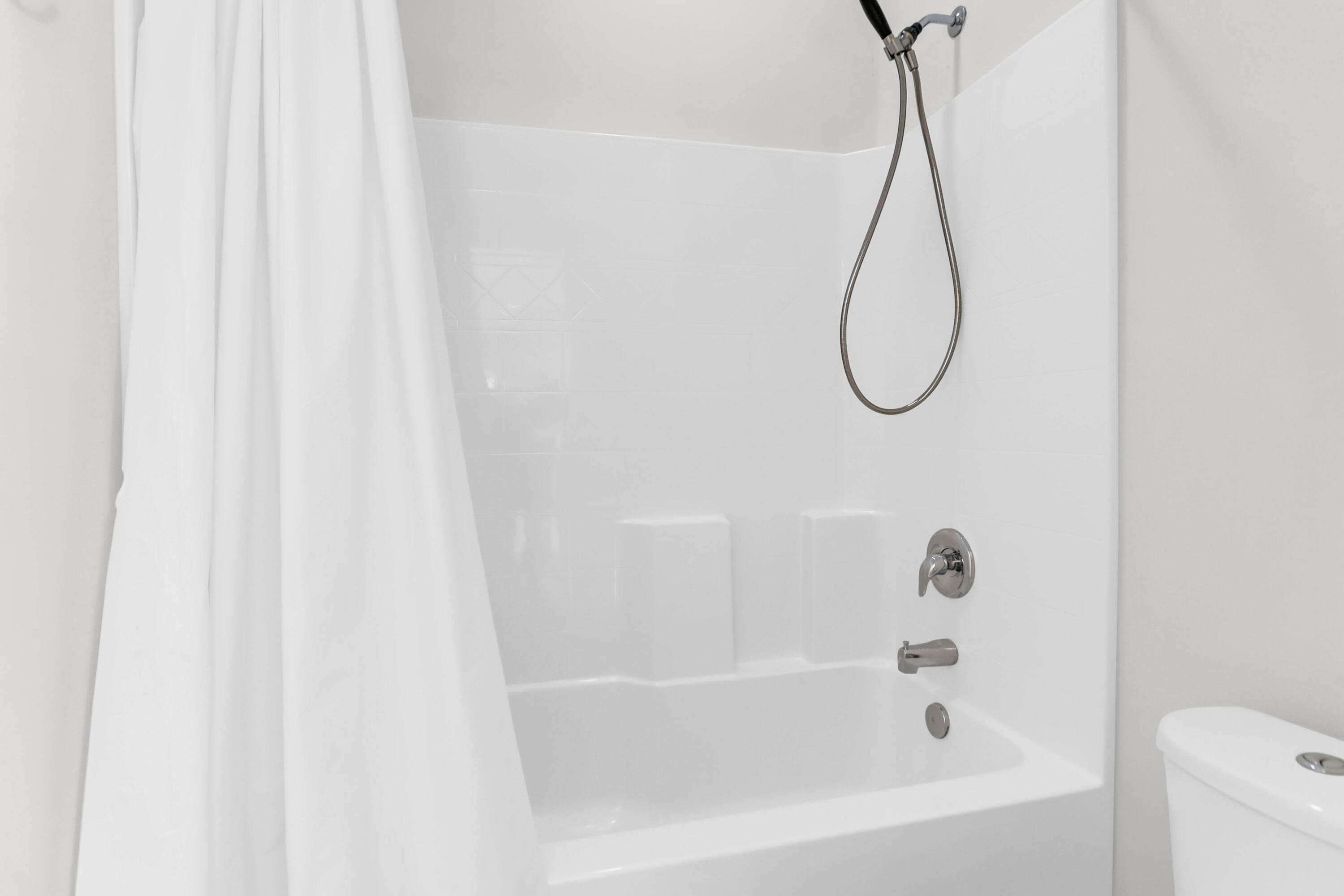 3042 Moonlight Drive