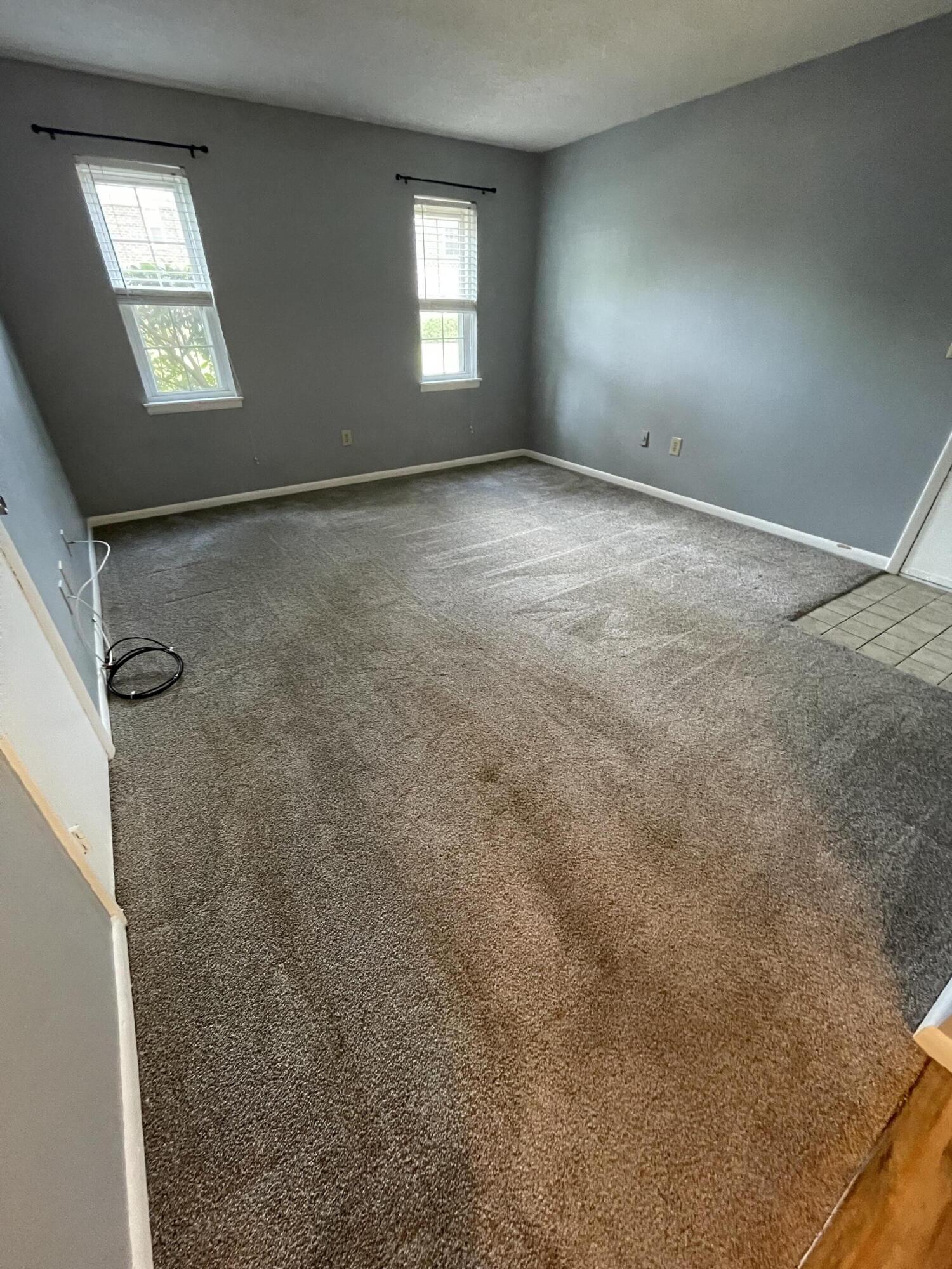 21 Rivers Point Row Row # B Unit: 17 B