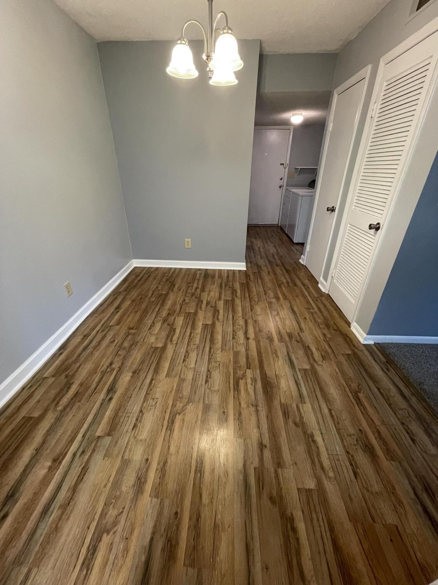 21 Rivers Point Row Row # B Unit: 17 B