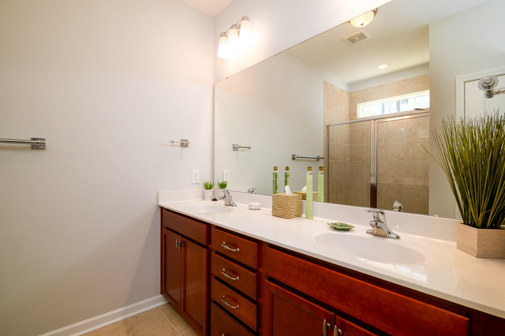 2107 Nicholas David Path