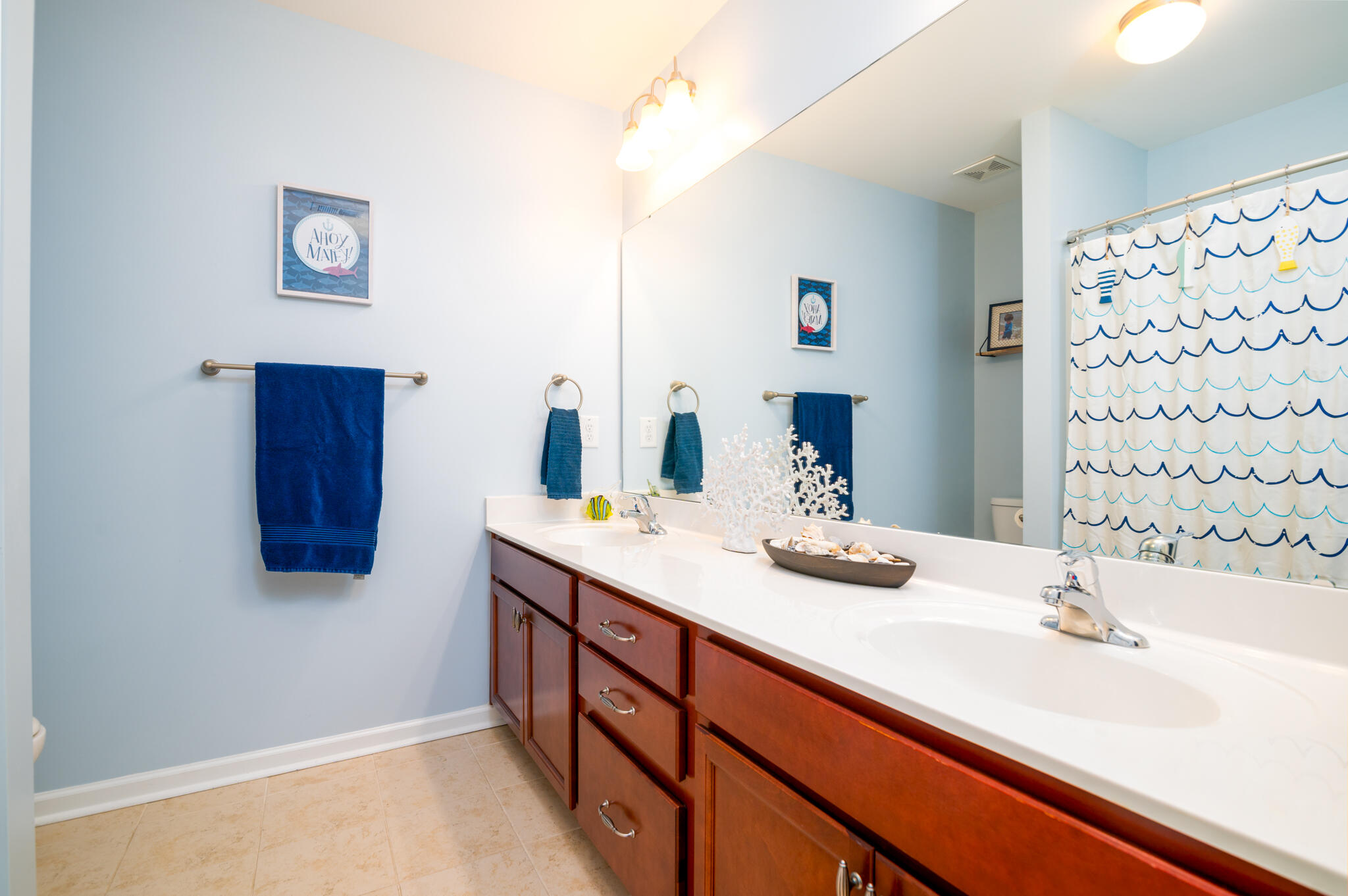 2107 Nicholas David Path