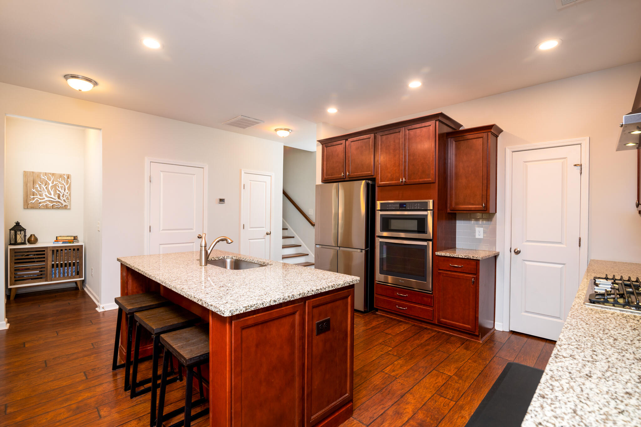 2107 Nicholas David Path