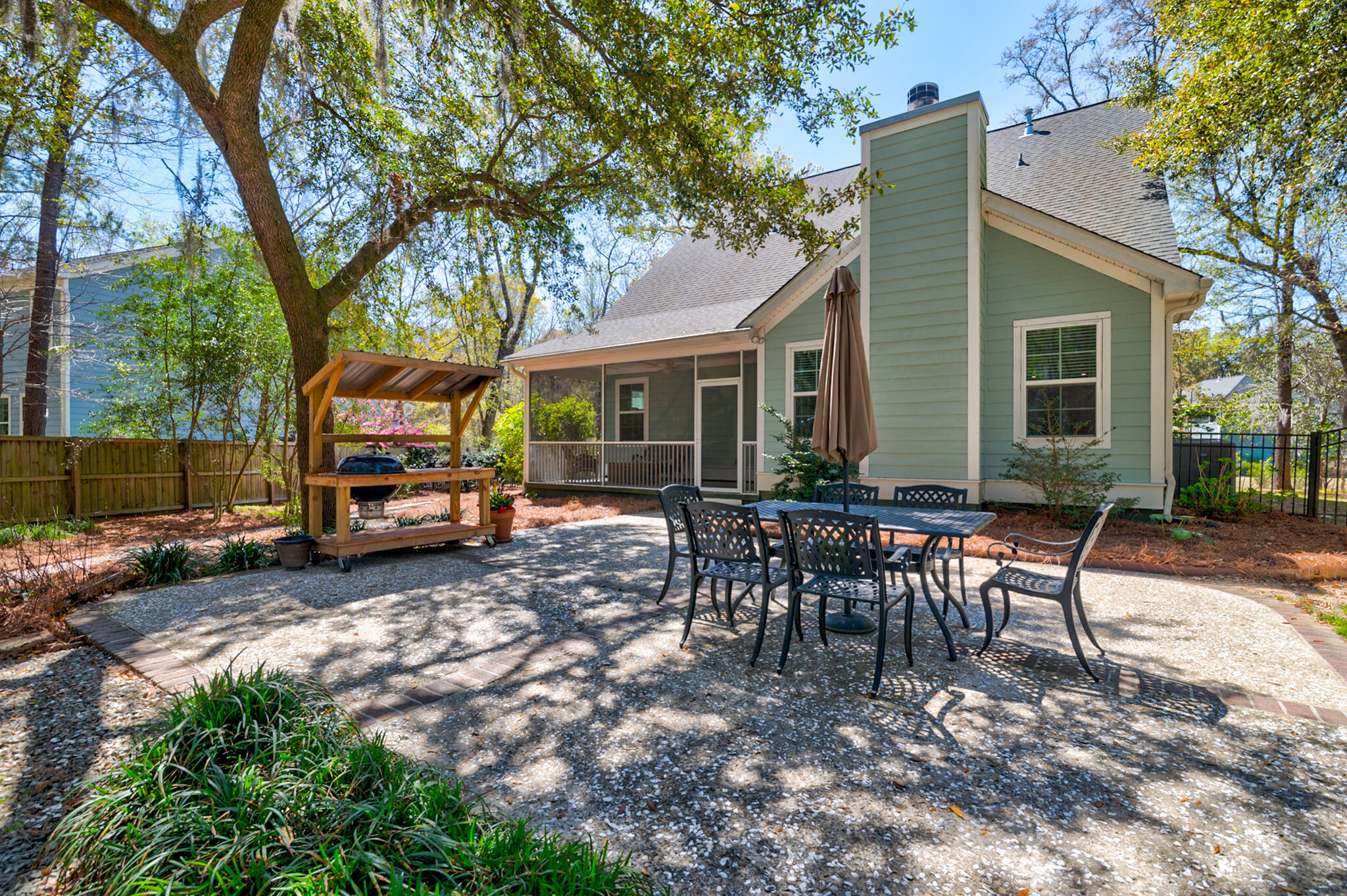 2107 Nicholas David Path