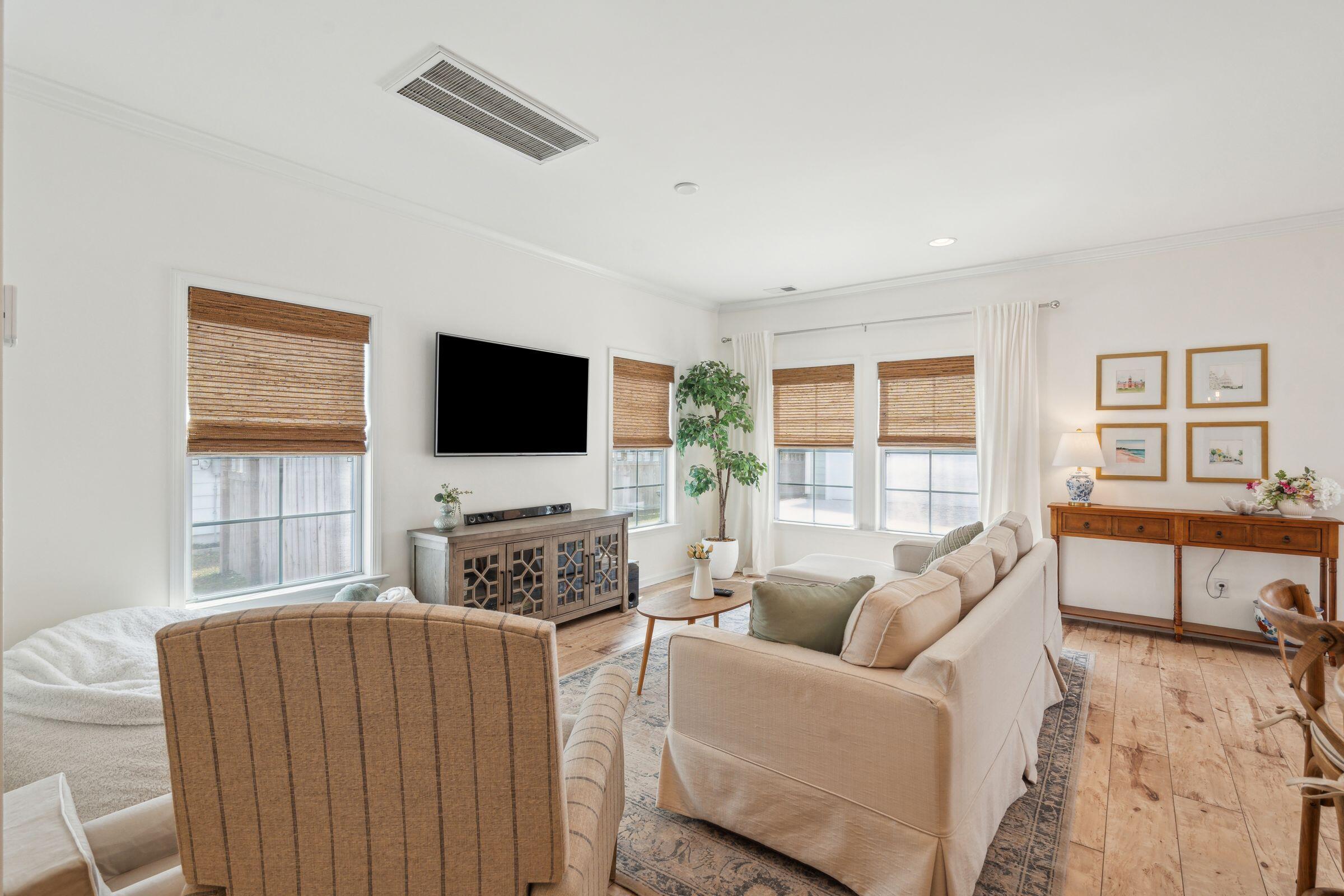 1651 Valley Oak Road