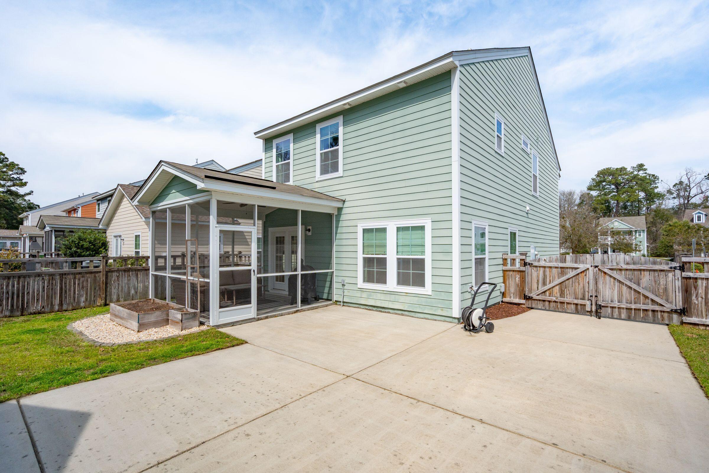 1651 Valley Oak Road