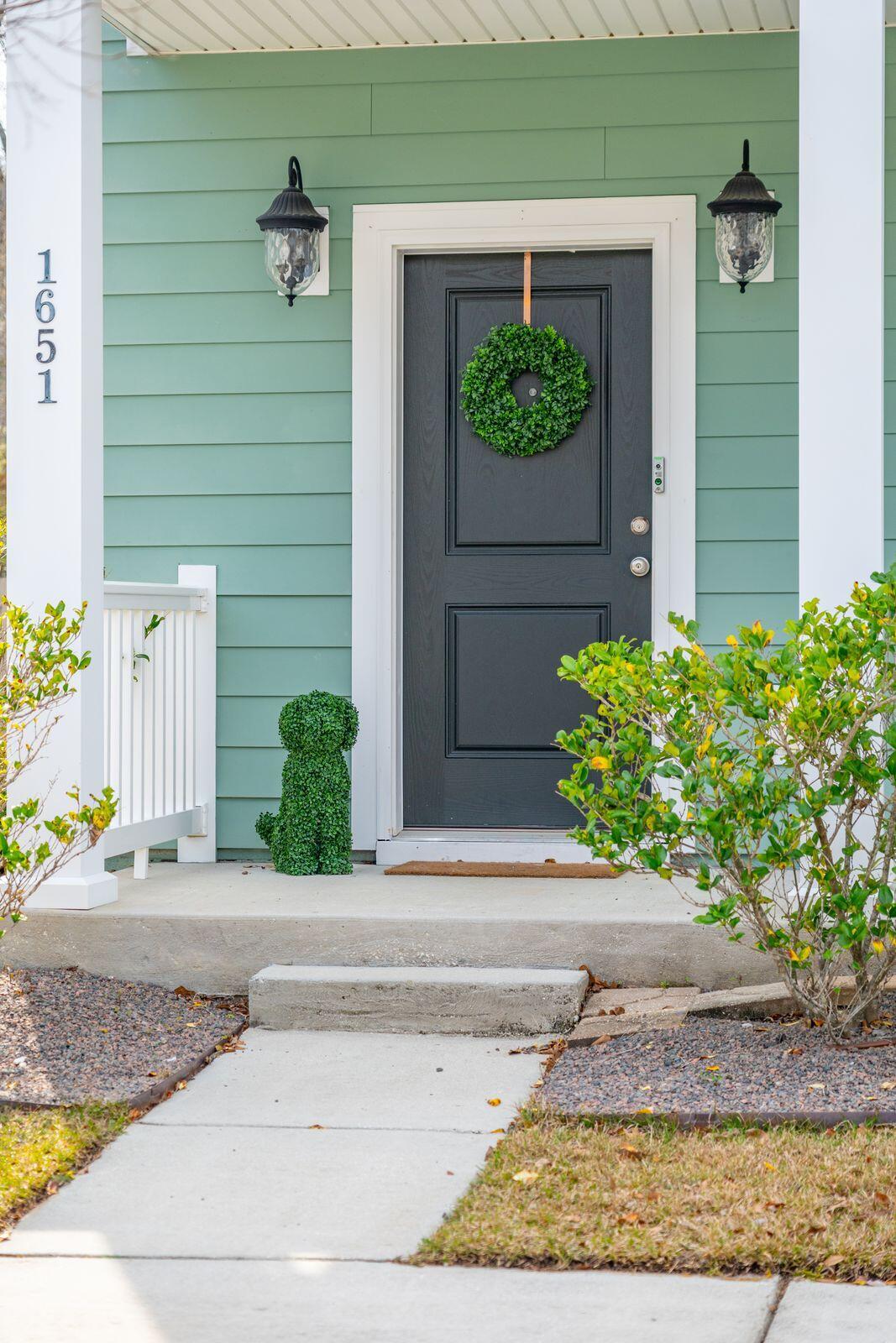 1651 Valley Oak Road