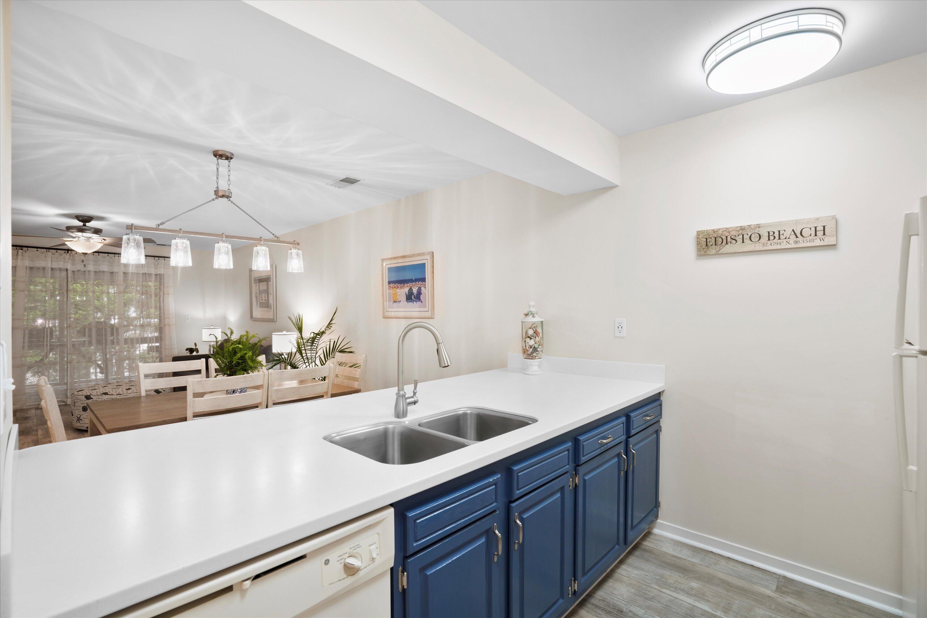 816 Club Cottage Road