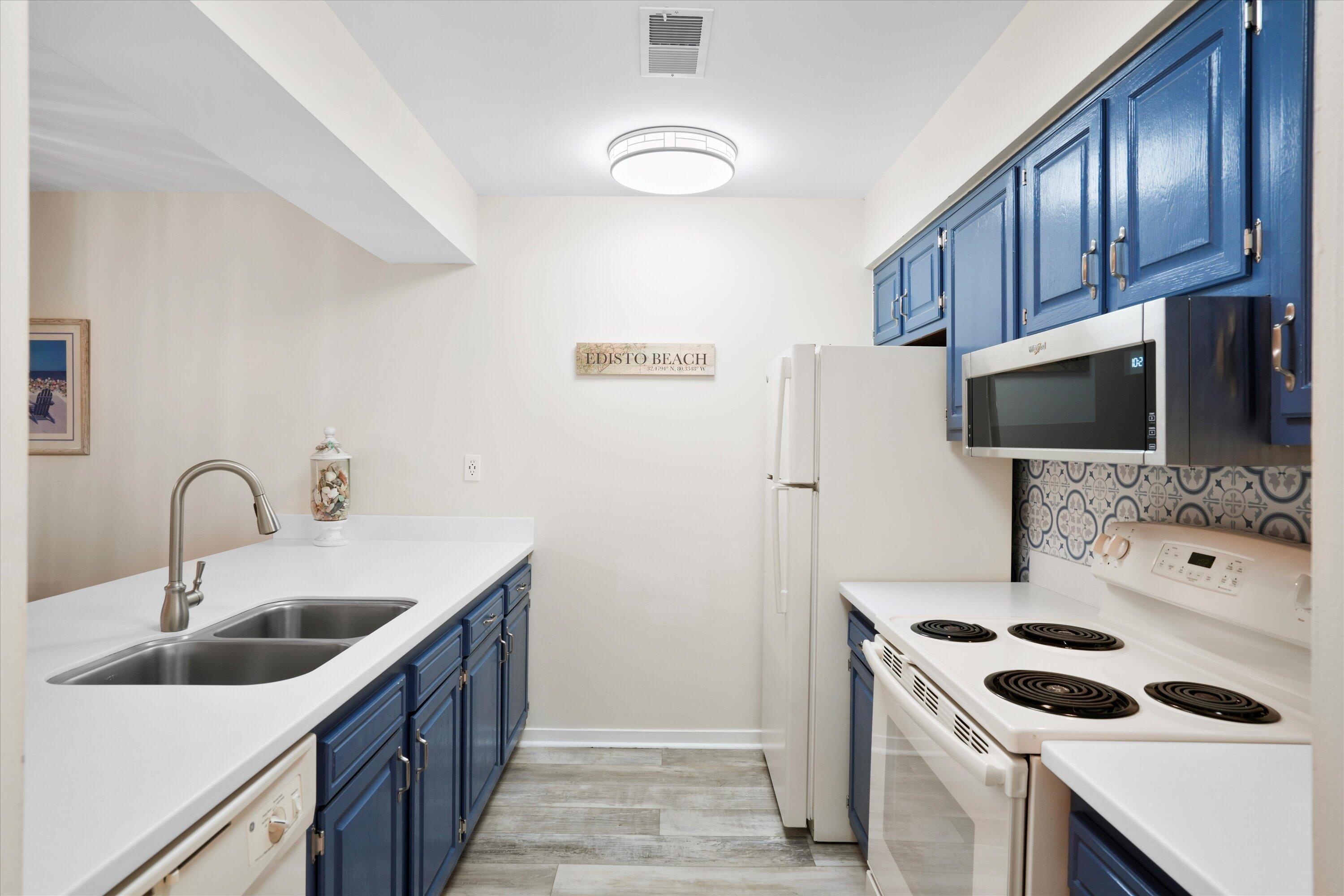 816 Club Cottage Road