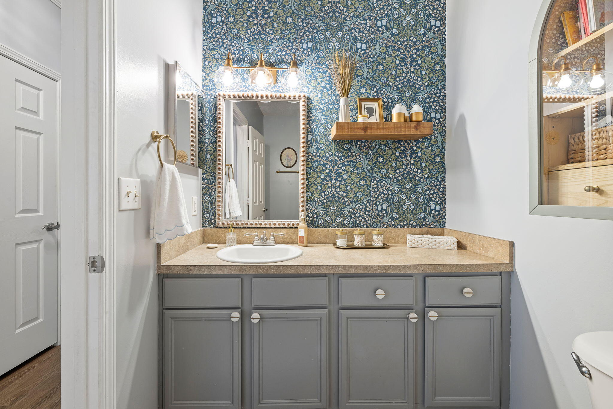 45 Sycamore Avenue # 536