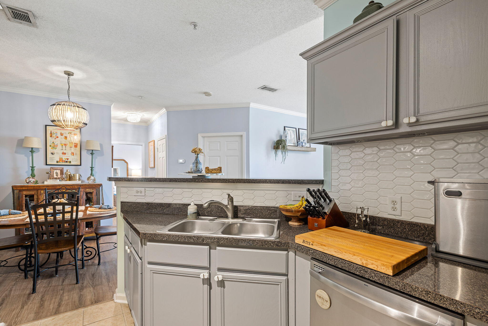 45 Sycamore Avenue # 536