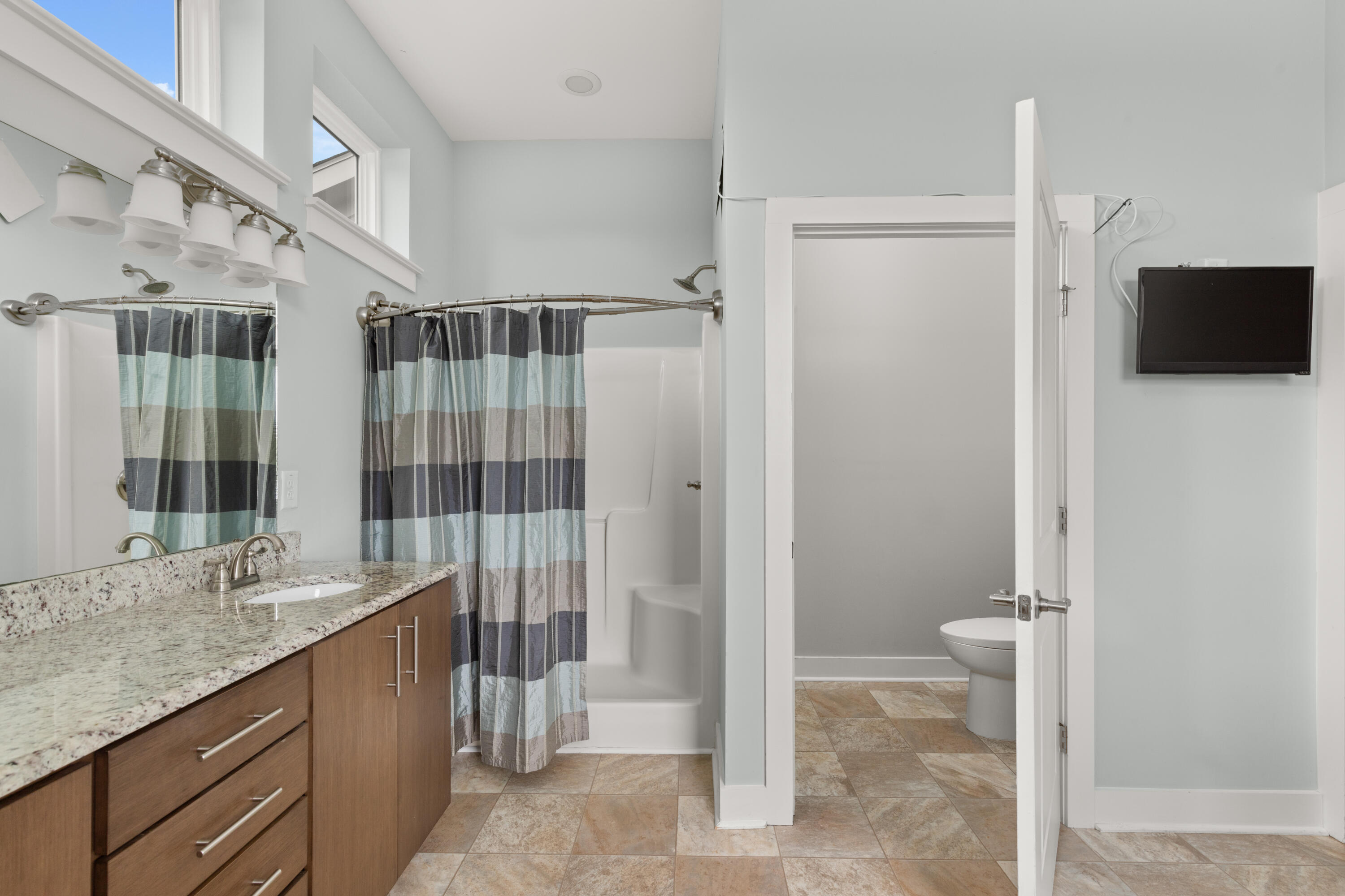 2480 Royal Oak Drive