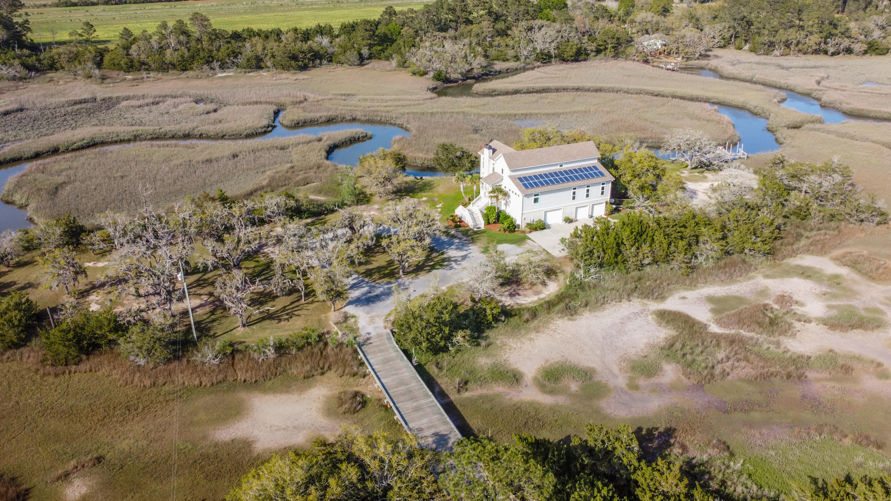 2480 Royal Oak Drive