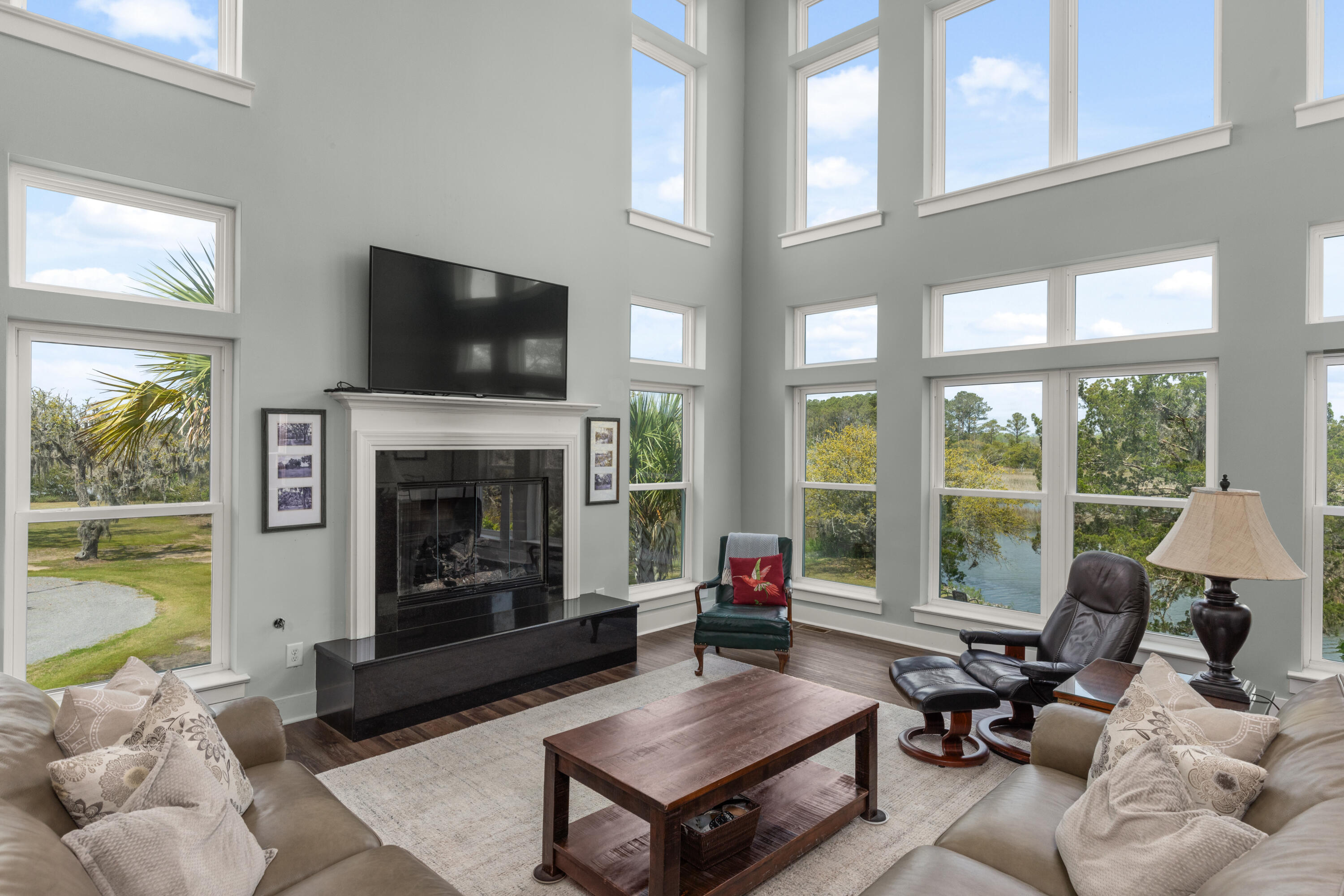 2480 Royal Oak Drive