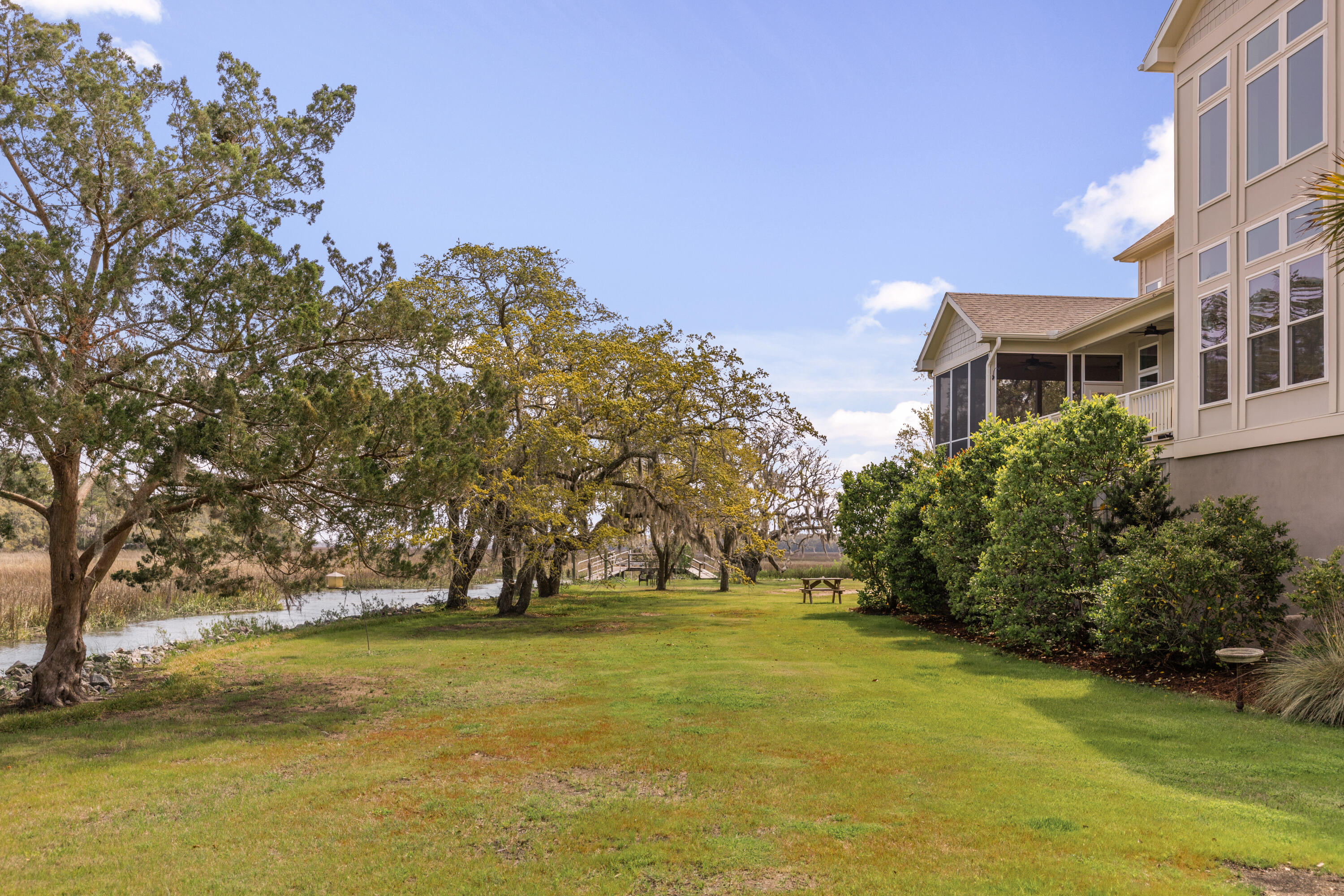 2480 Royal Oak Drive