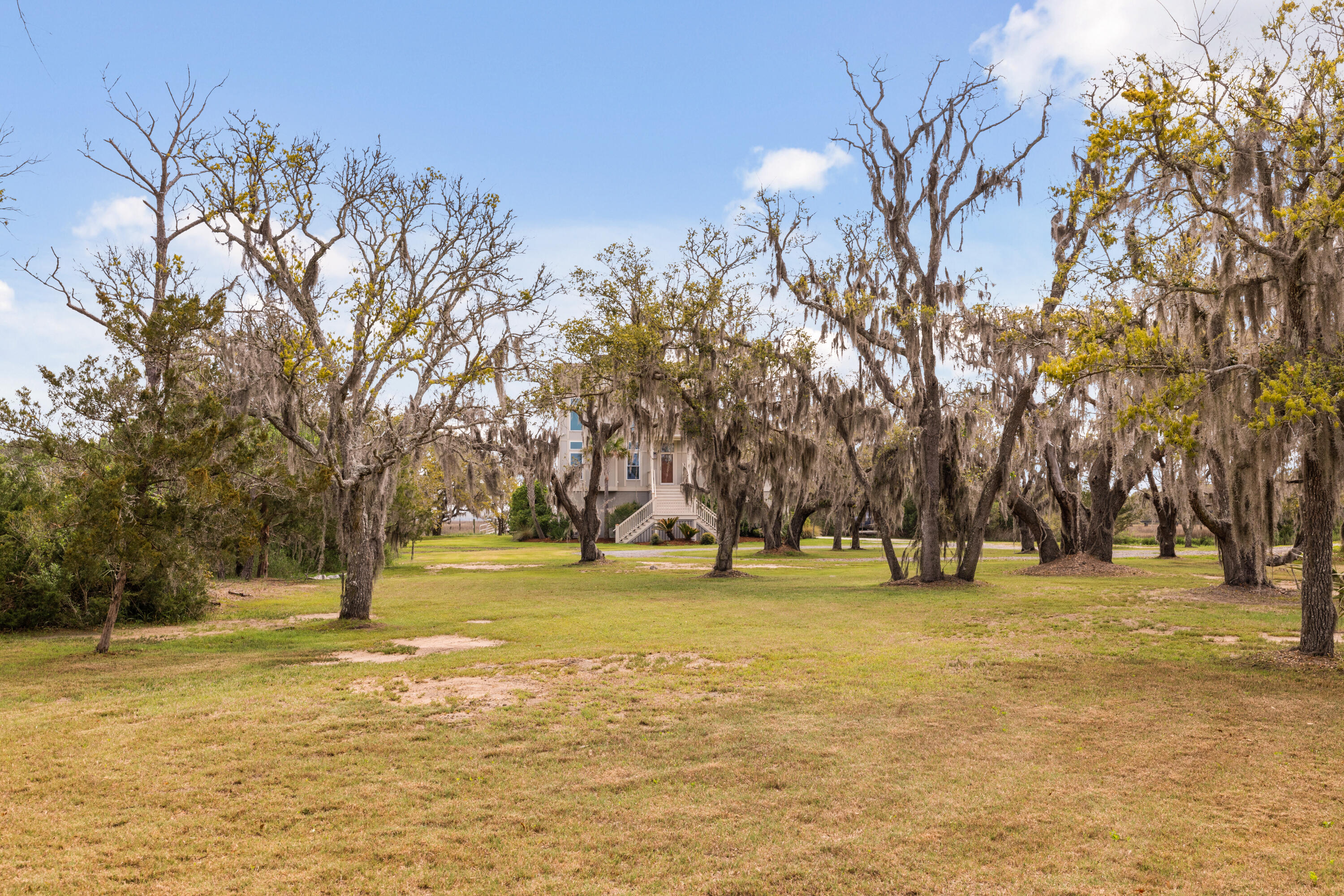 2480 Royal Oak Drive