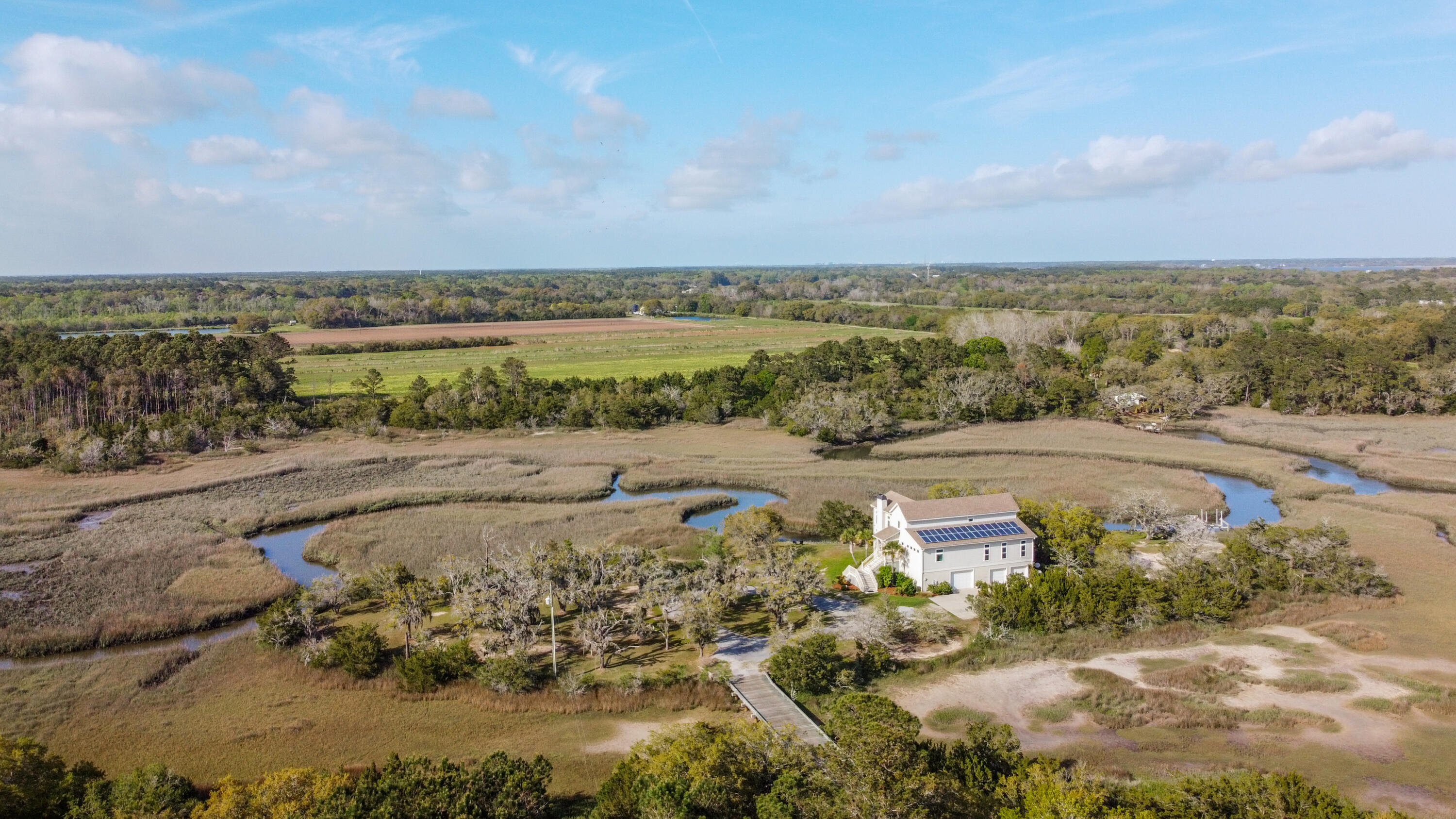 2480 Royal Oak Drive