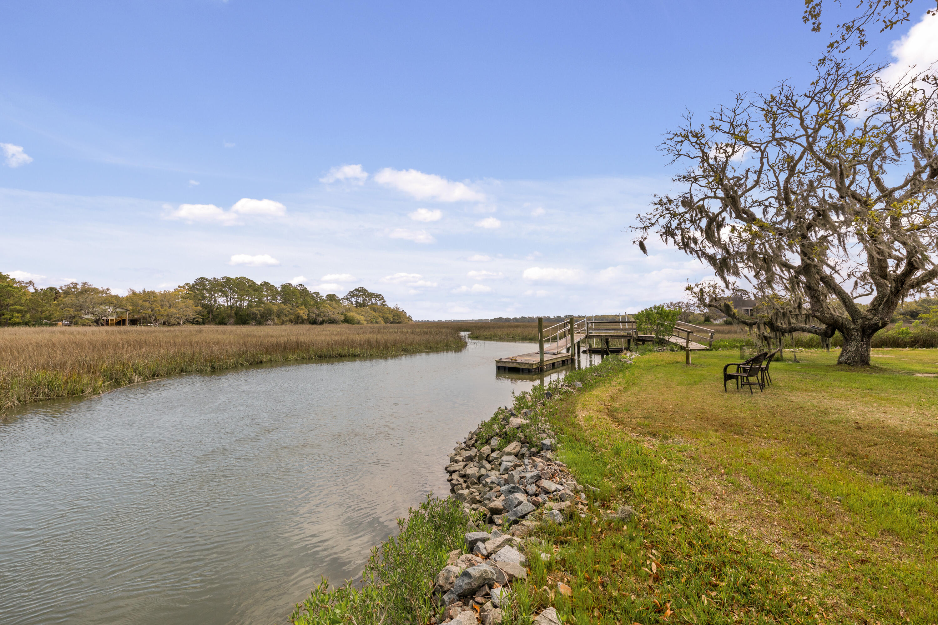 2480 Royal Oak Drive