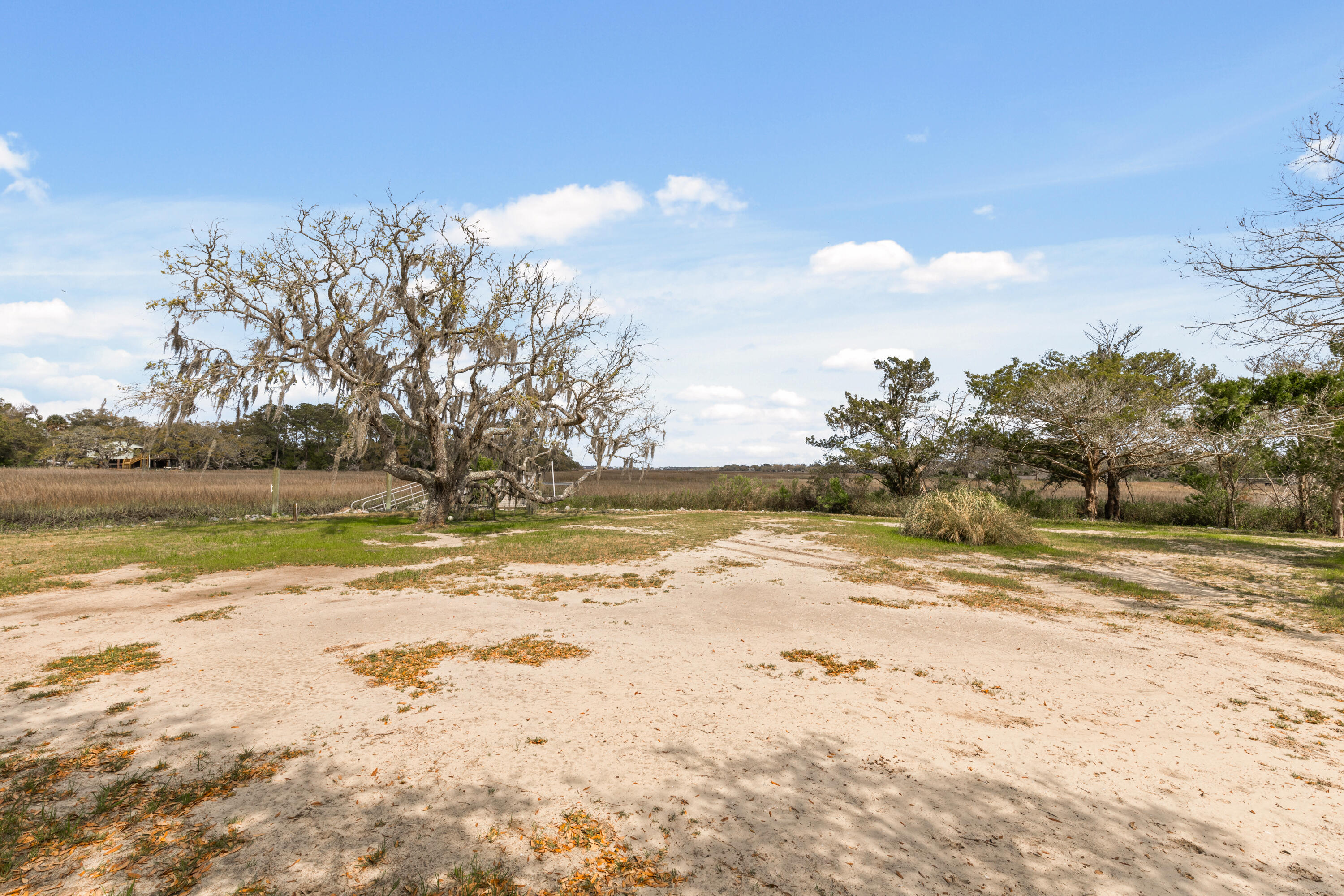 2480 Royal Oak Drive