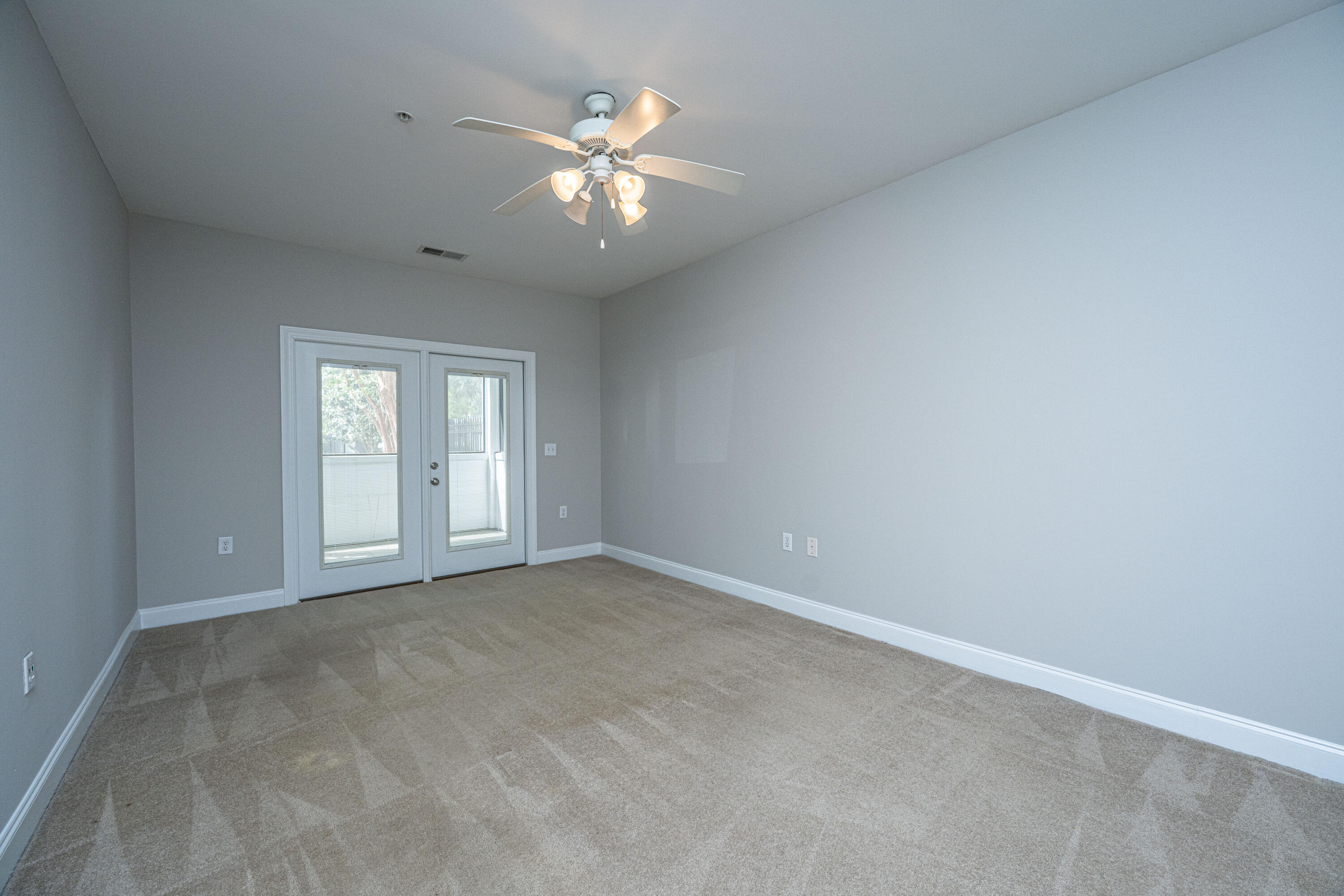 1025 Riverland Woods Place # 901