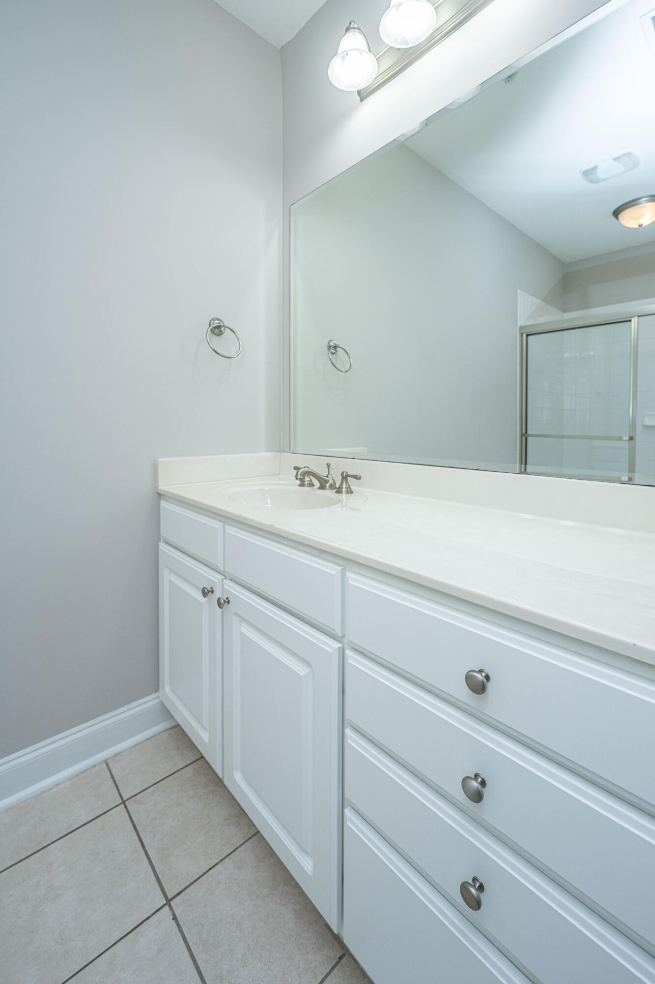 1025 Riverland Woods Place # 901