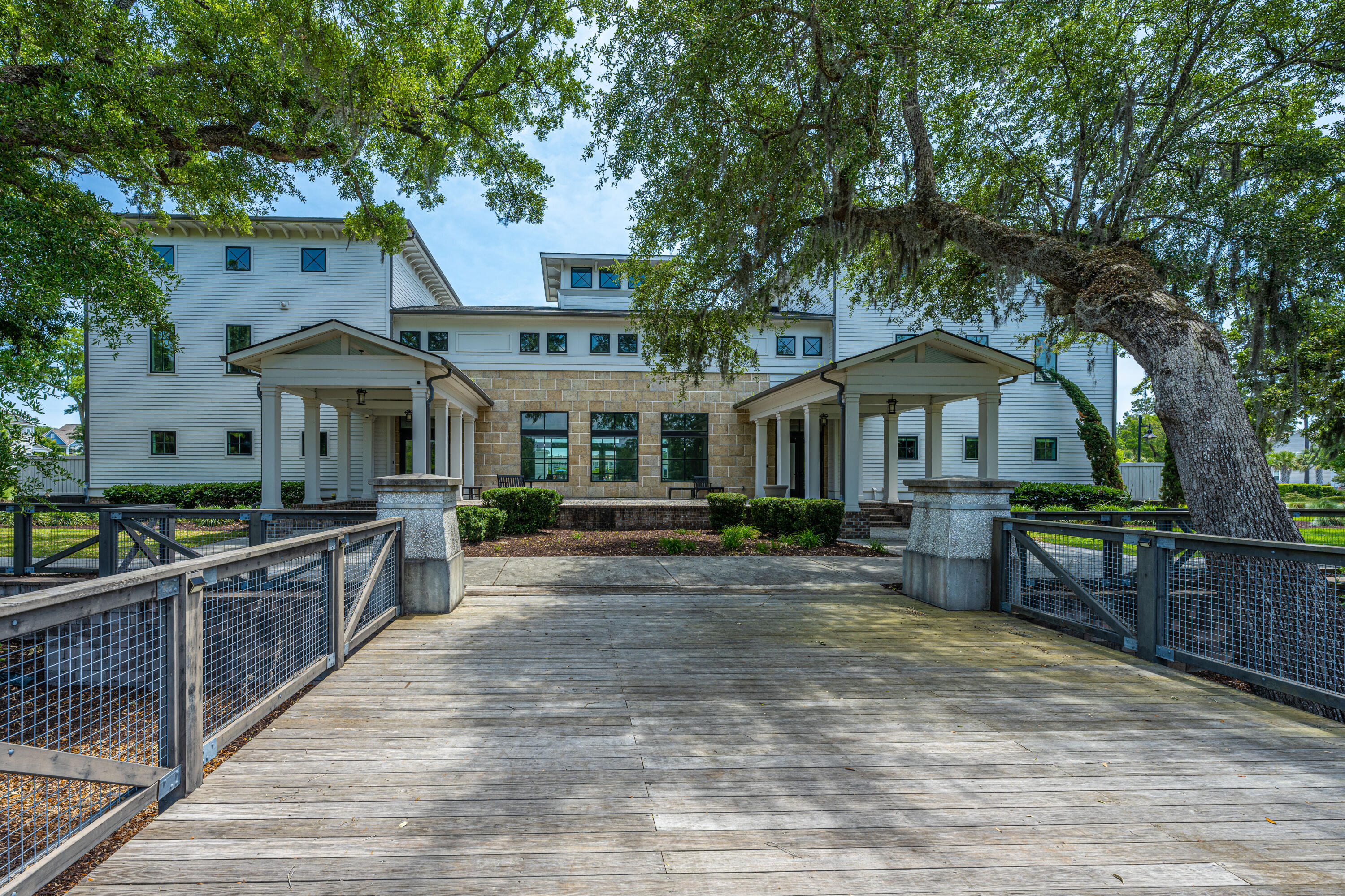 2302 Hamlin Sound Circle