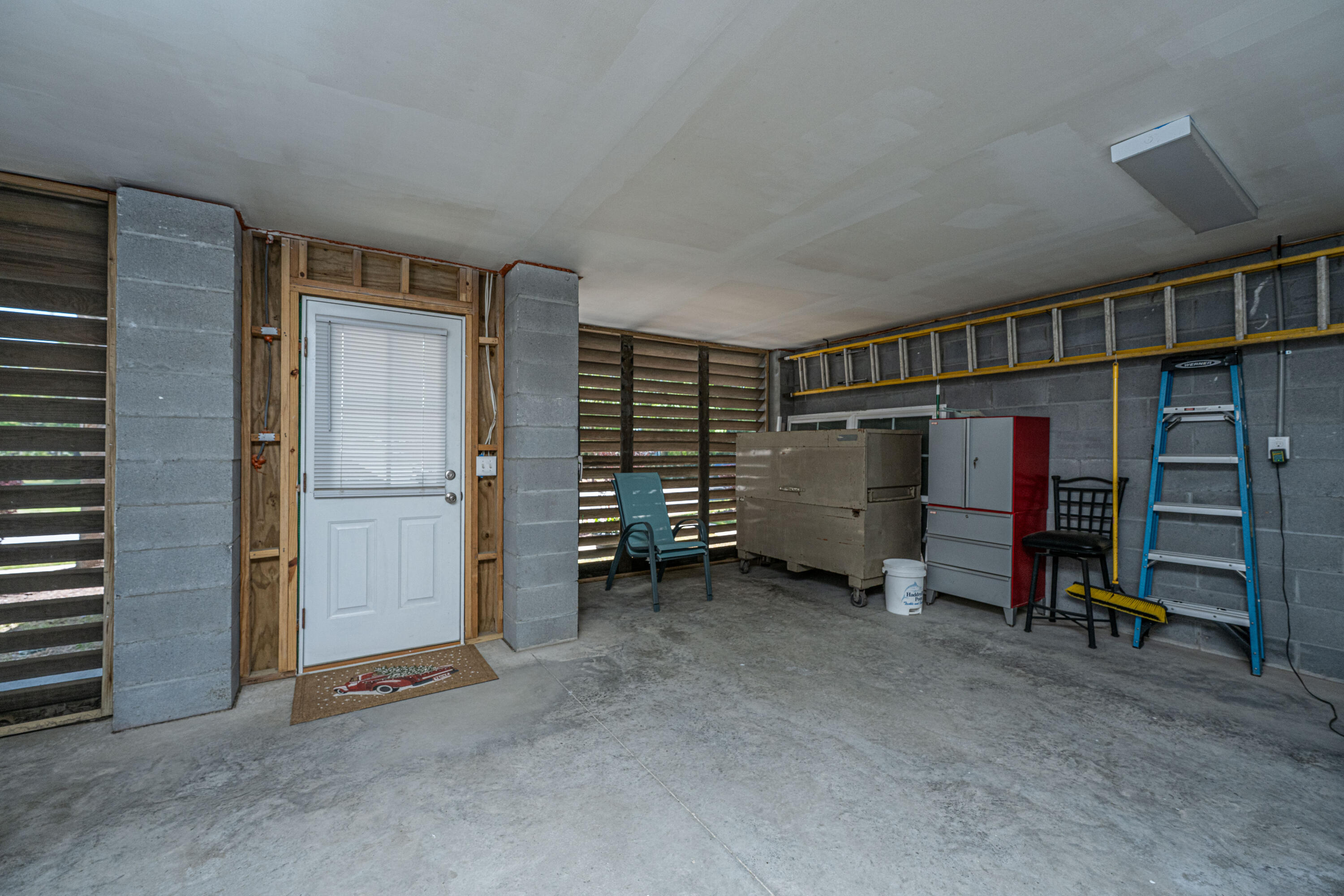 2302 Hamlin Sound Circle