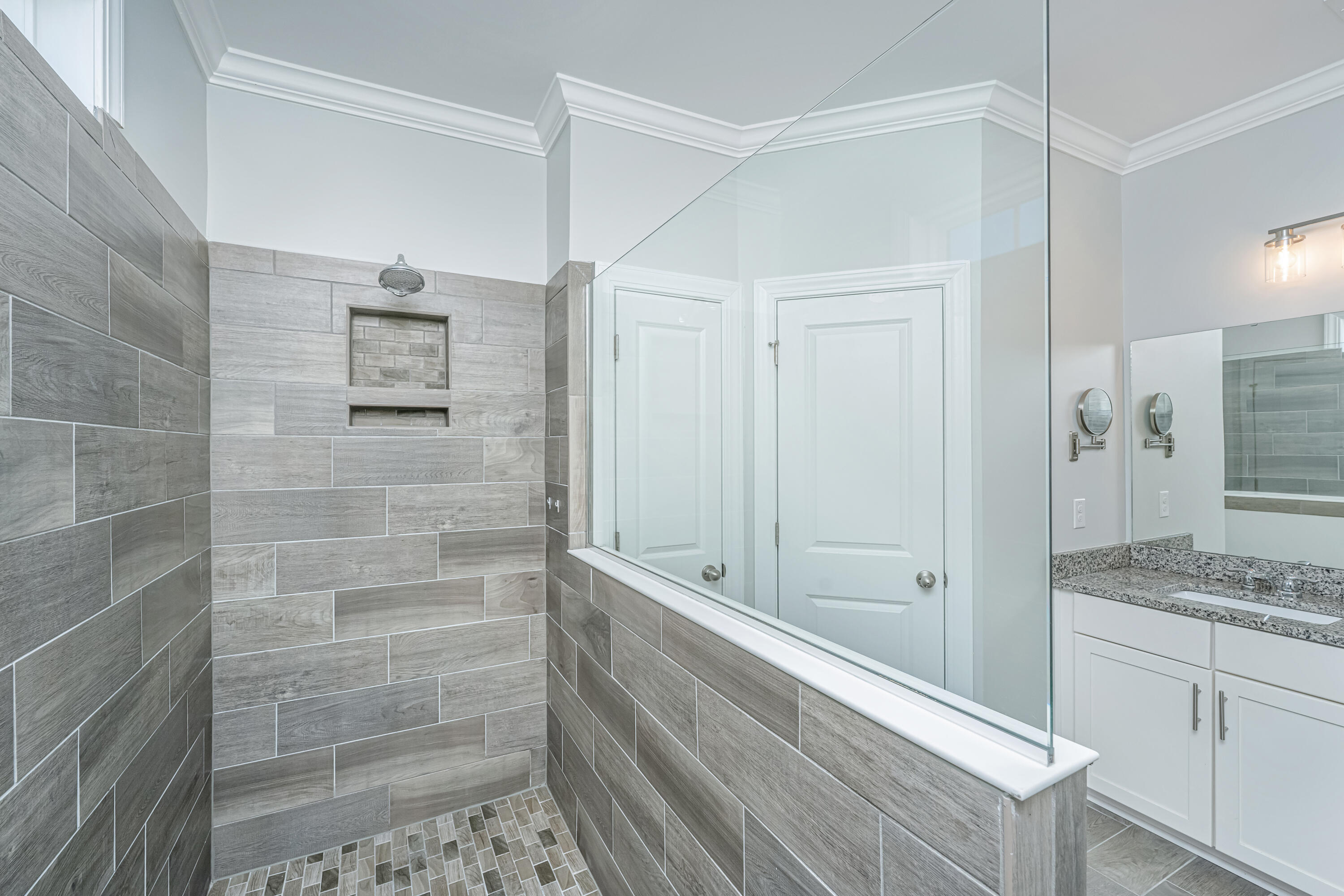 2302 Hamlin Sound Circle