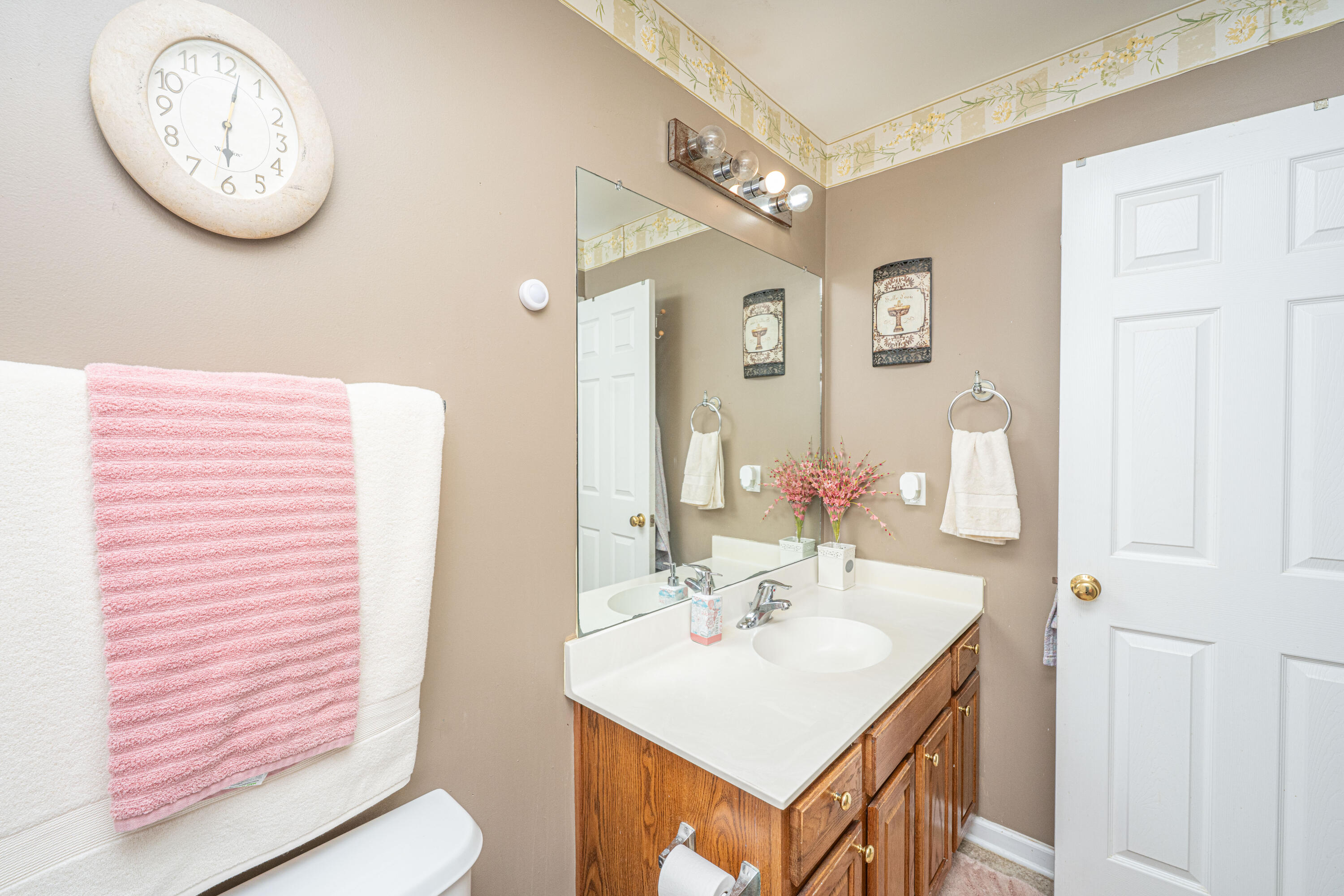 8652 Grassy Oak Trail