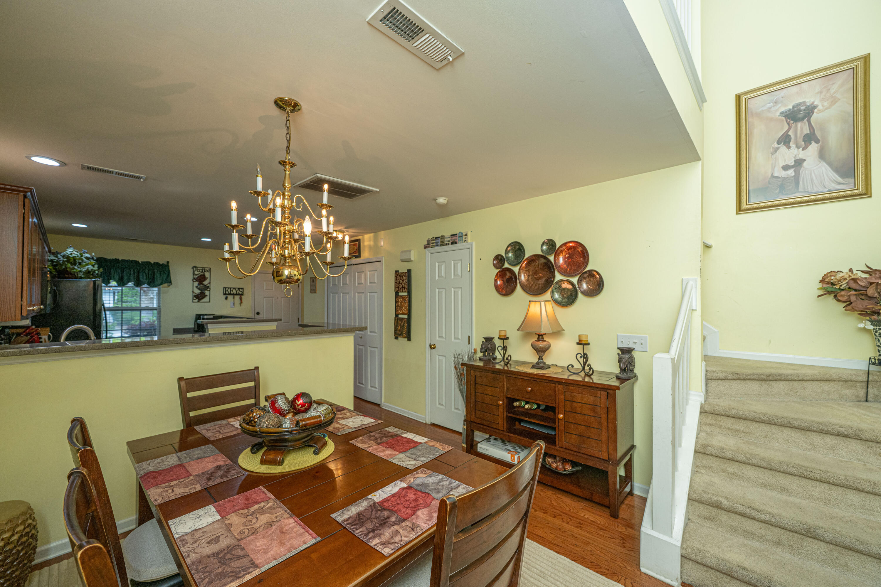 8652 Grassy Oak Trail