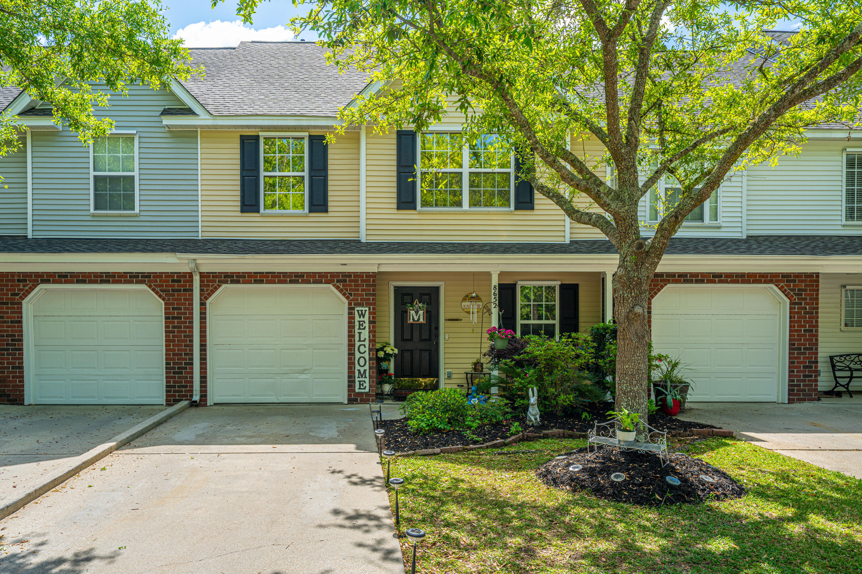 8652 Grassy Oak Trail