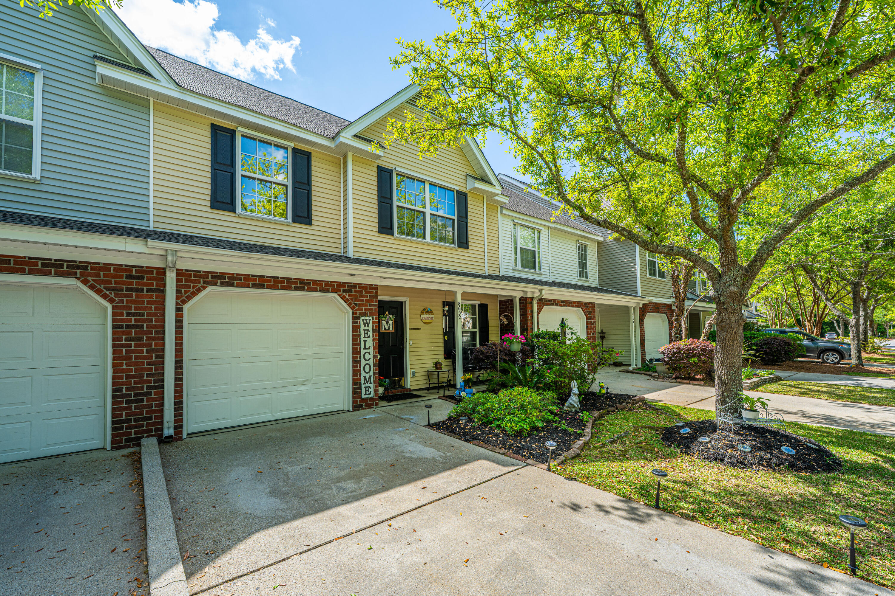 8652 Grassy Oak Trail