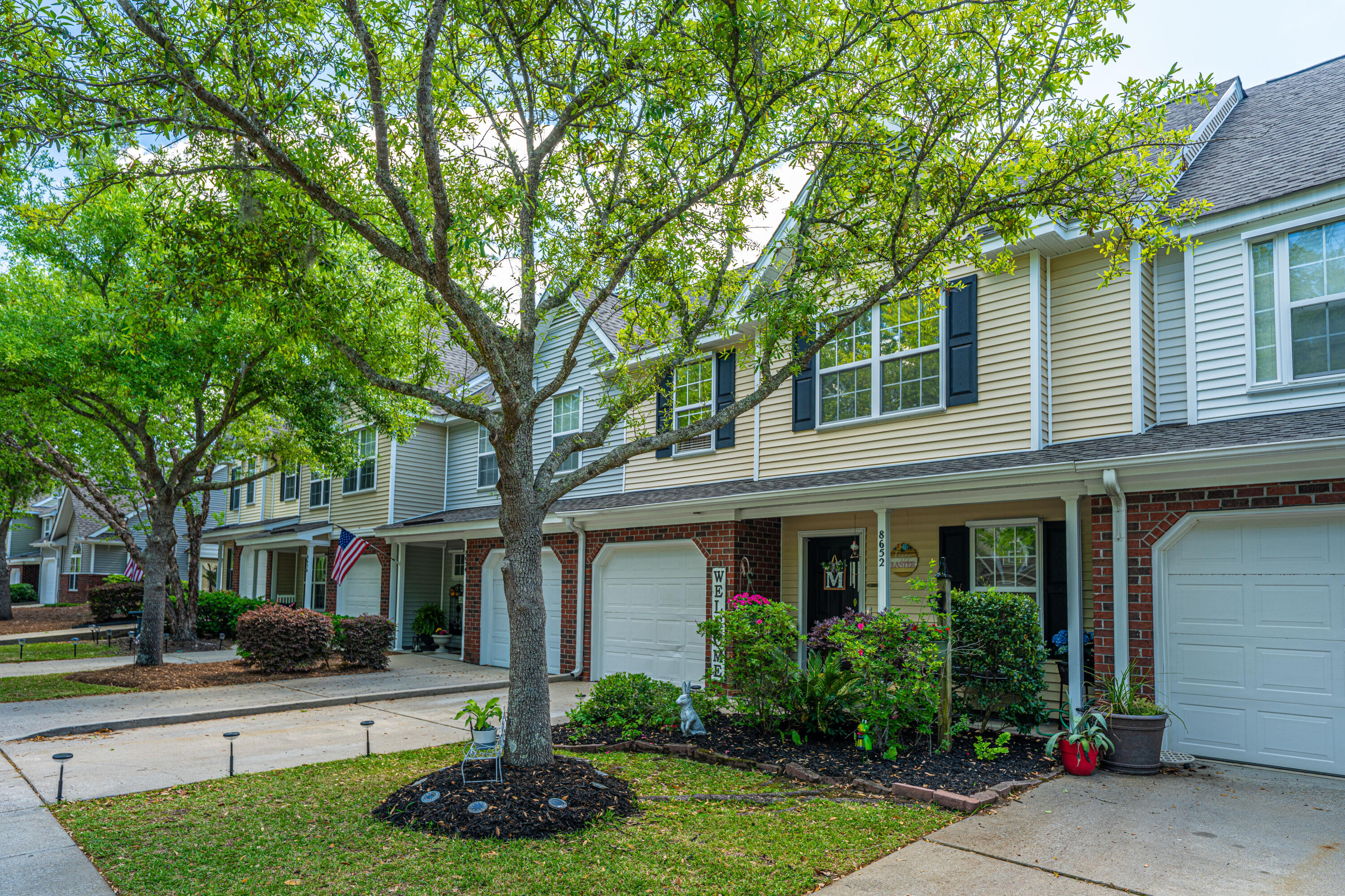 8652 Grassy Oak Trail