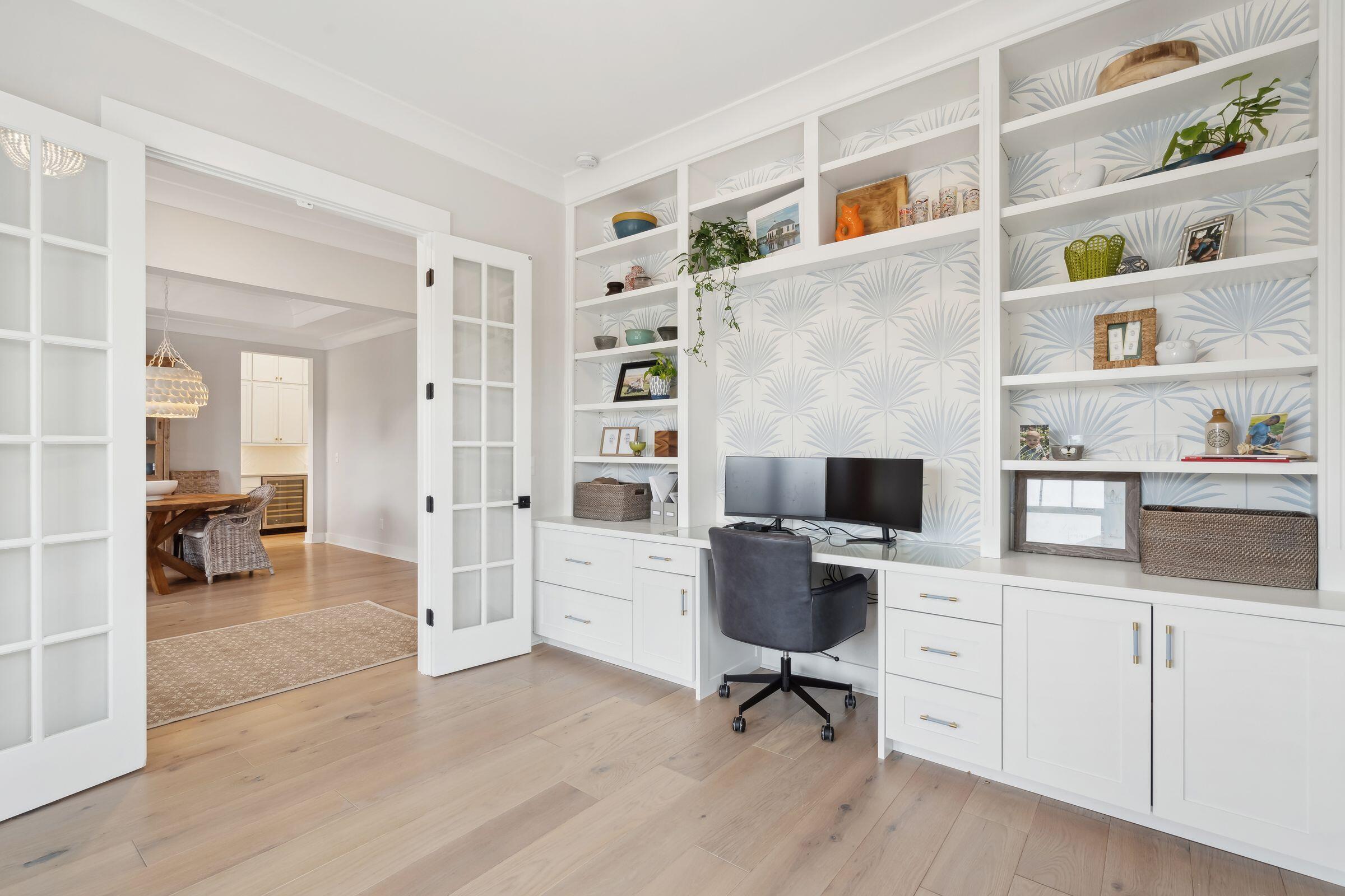 1604 Bernier Commons