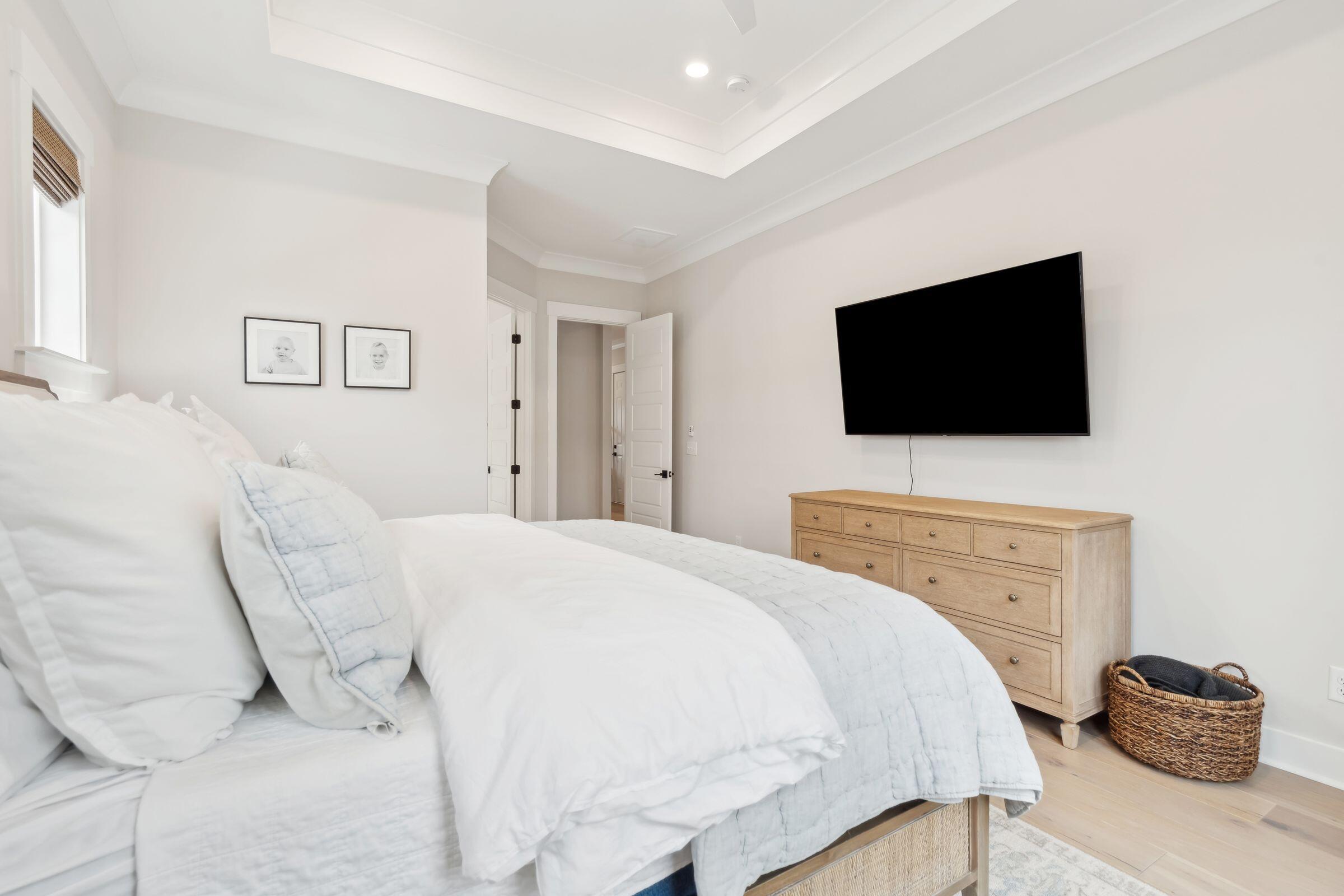 1604 Bernier Commons