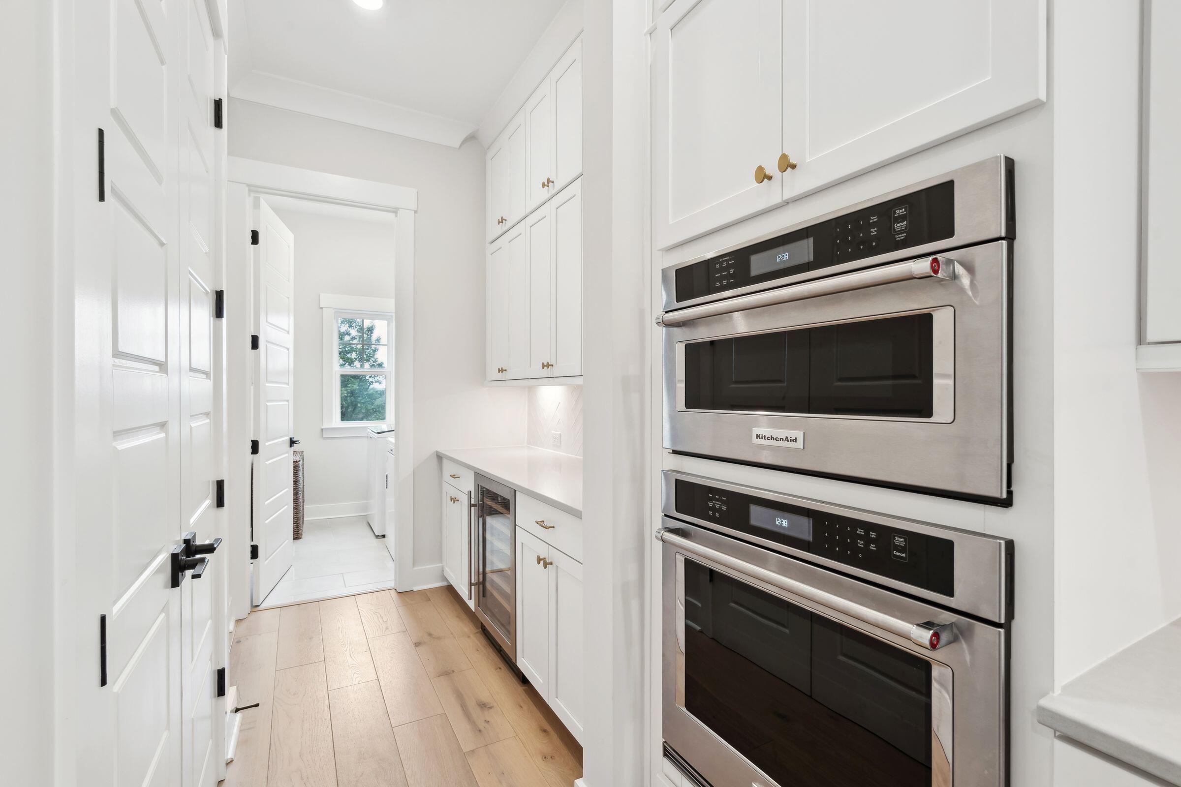 1604 Bernier Commons