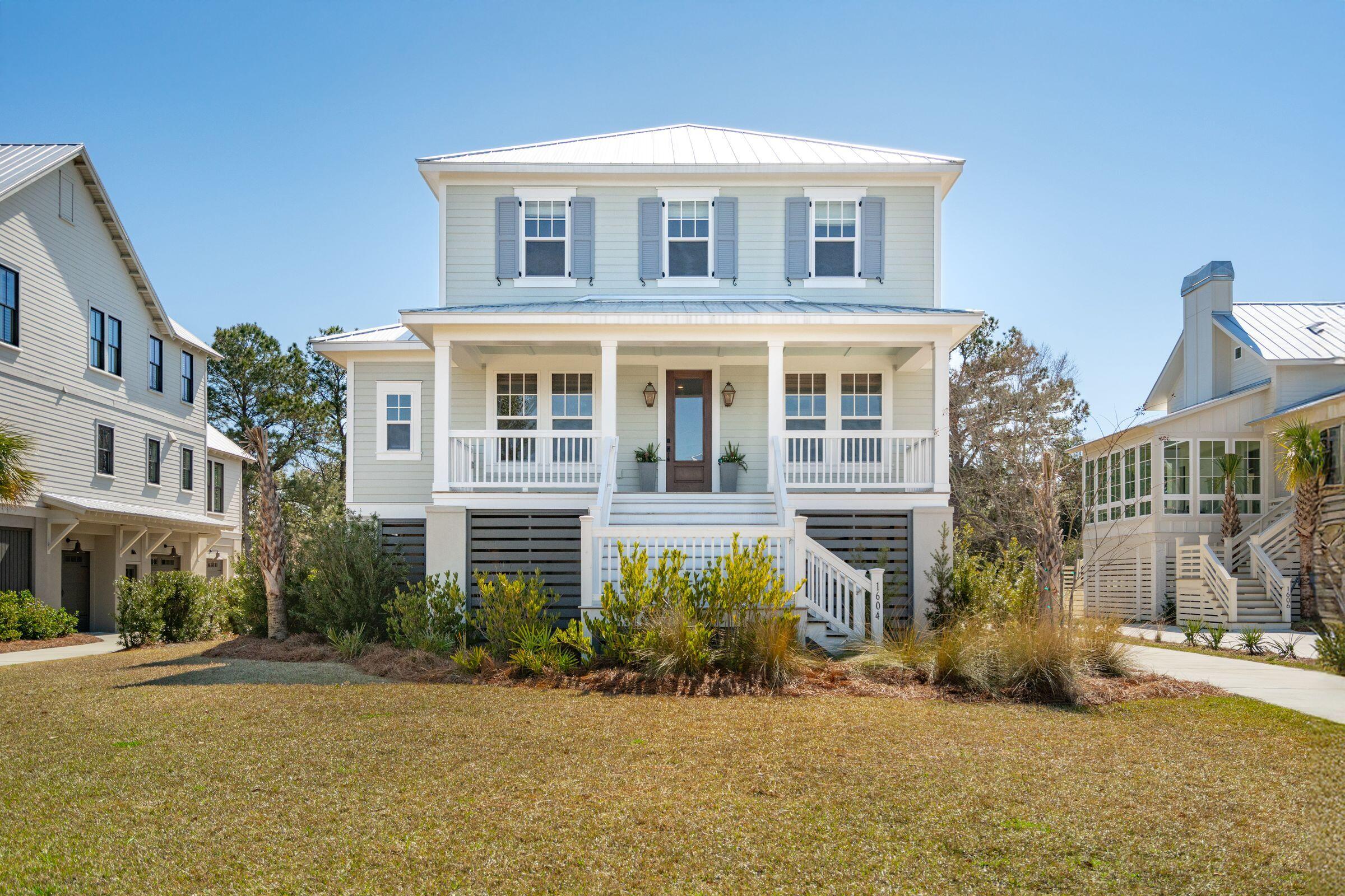 1604 Bernier Commons