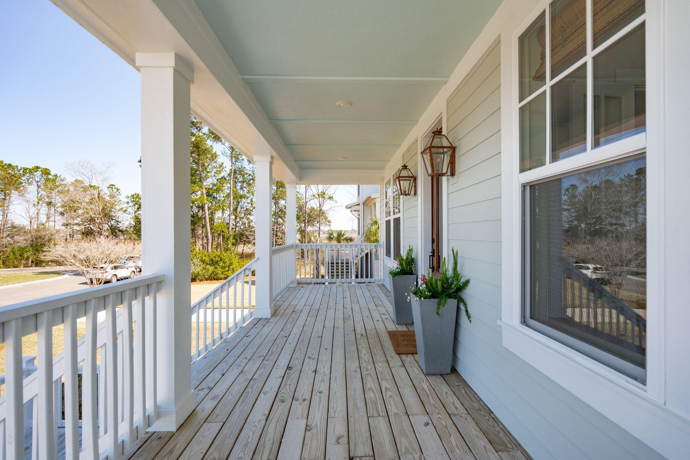 1604 Bernier Commons