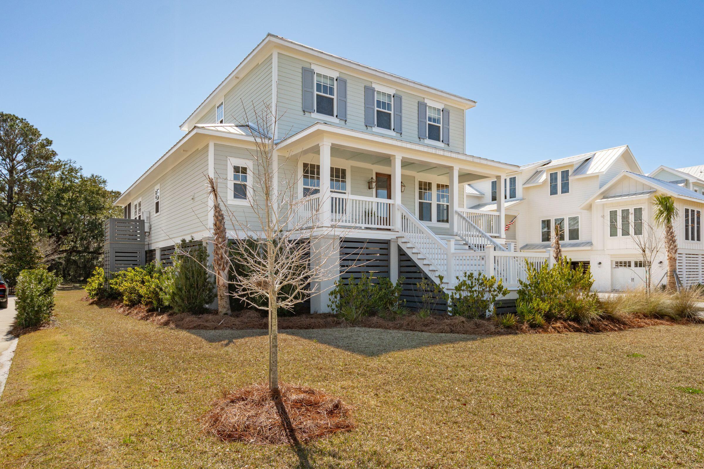 1604 Bernier Commons