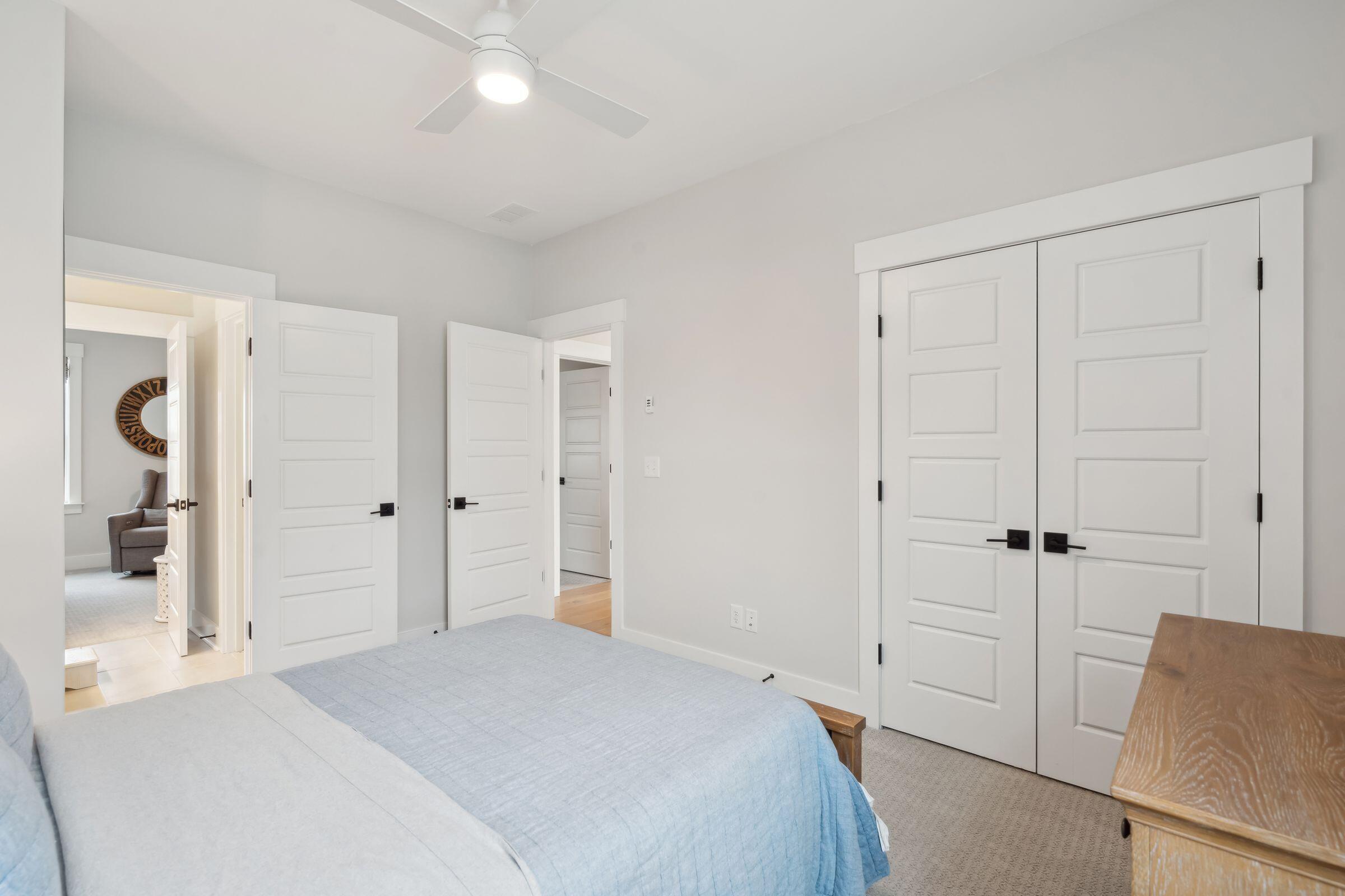 1604 Bernier Commons