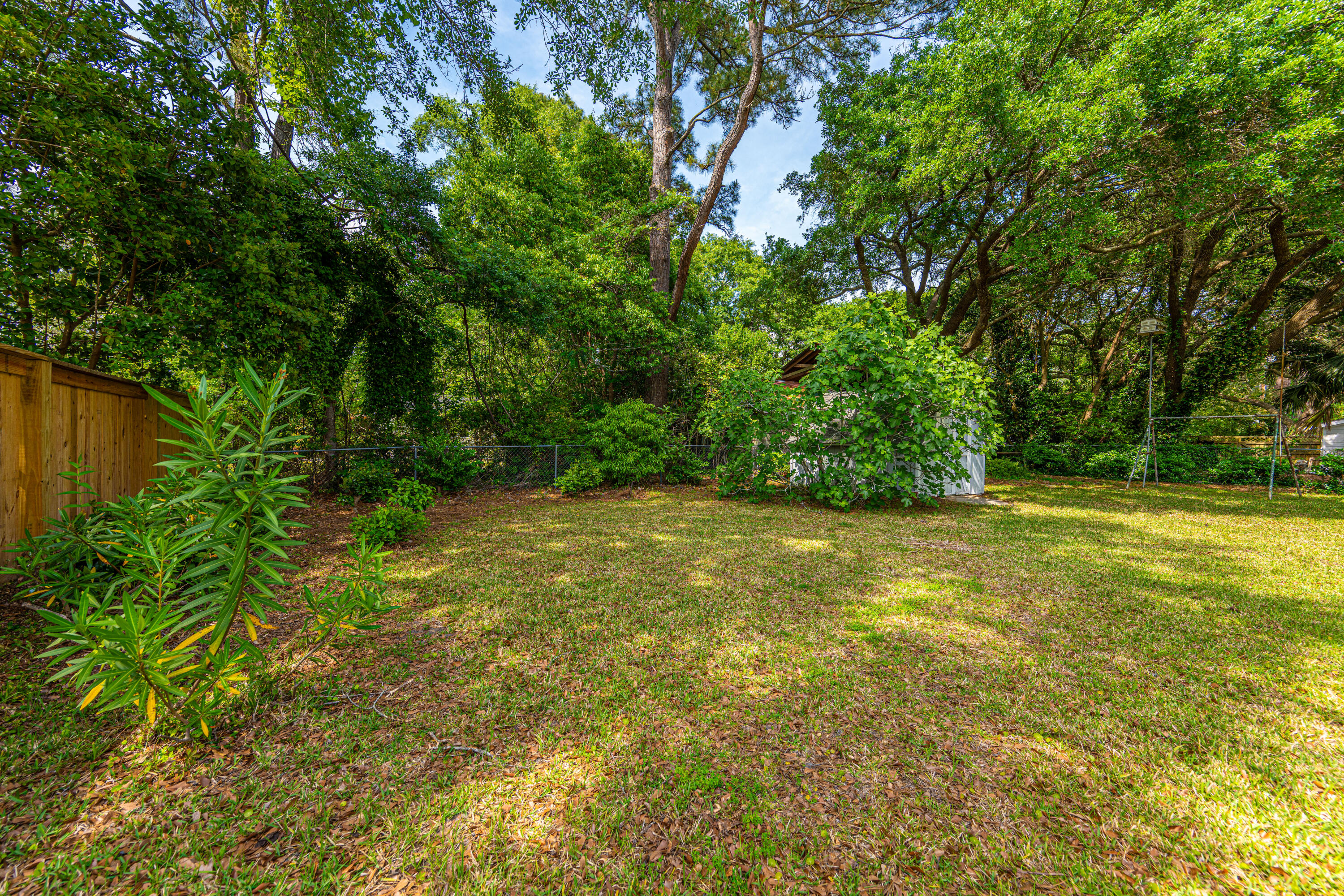 1226 Forestwood Drive