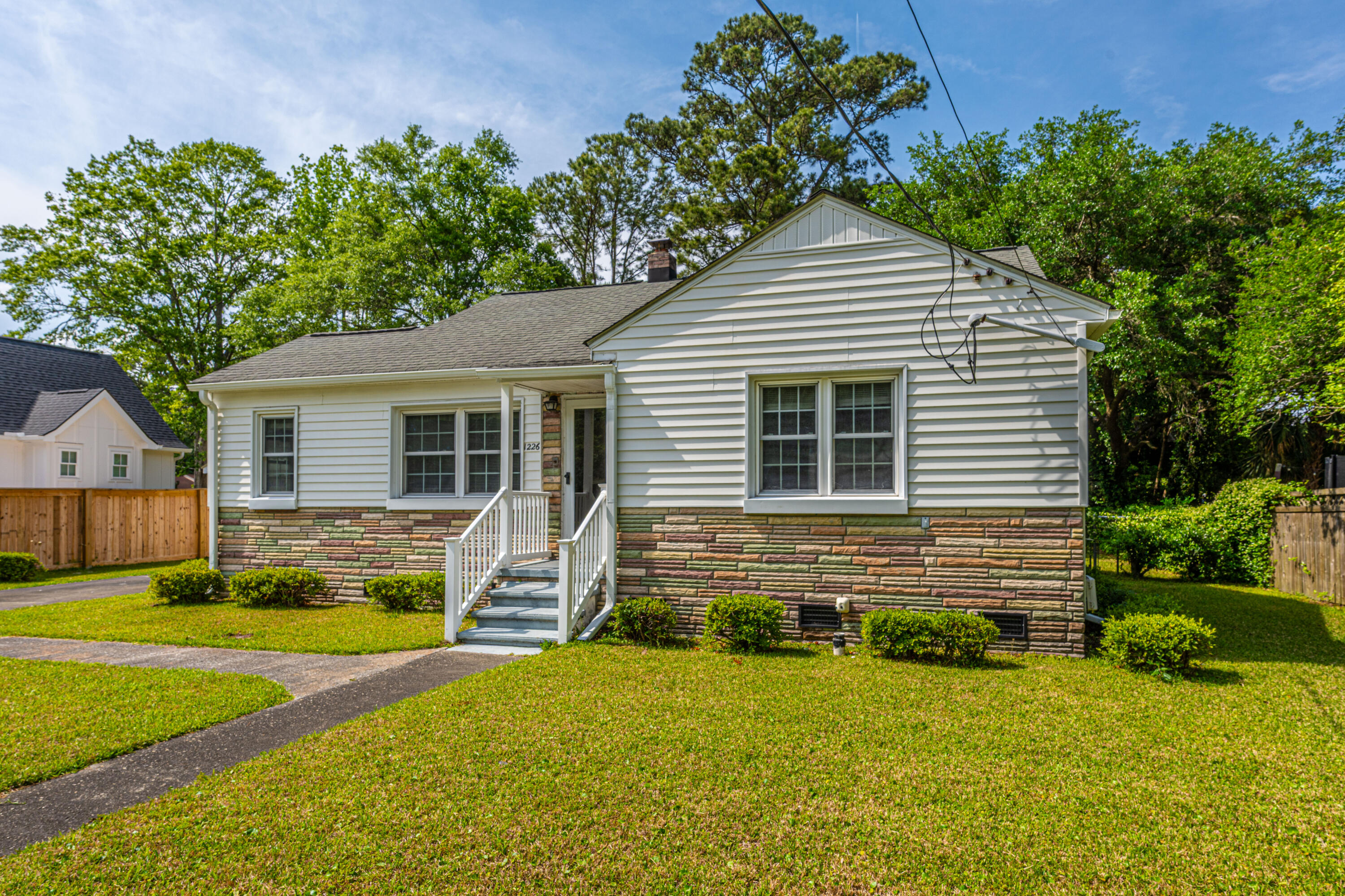 1226 Forestwood Drive