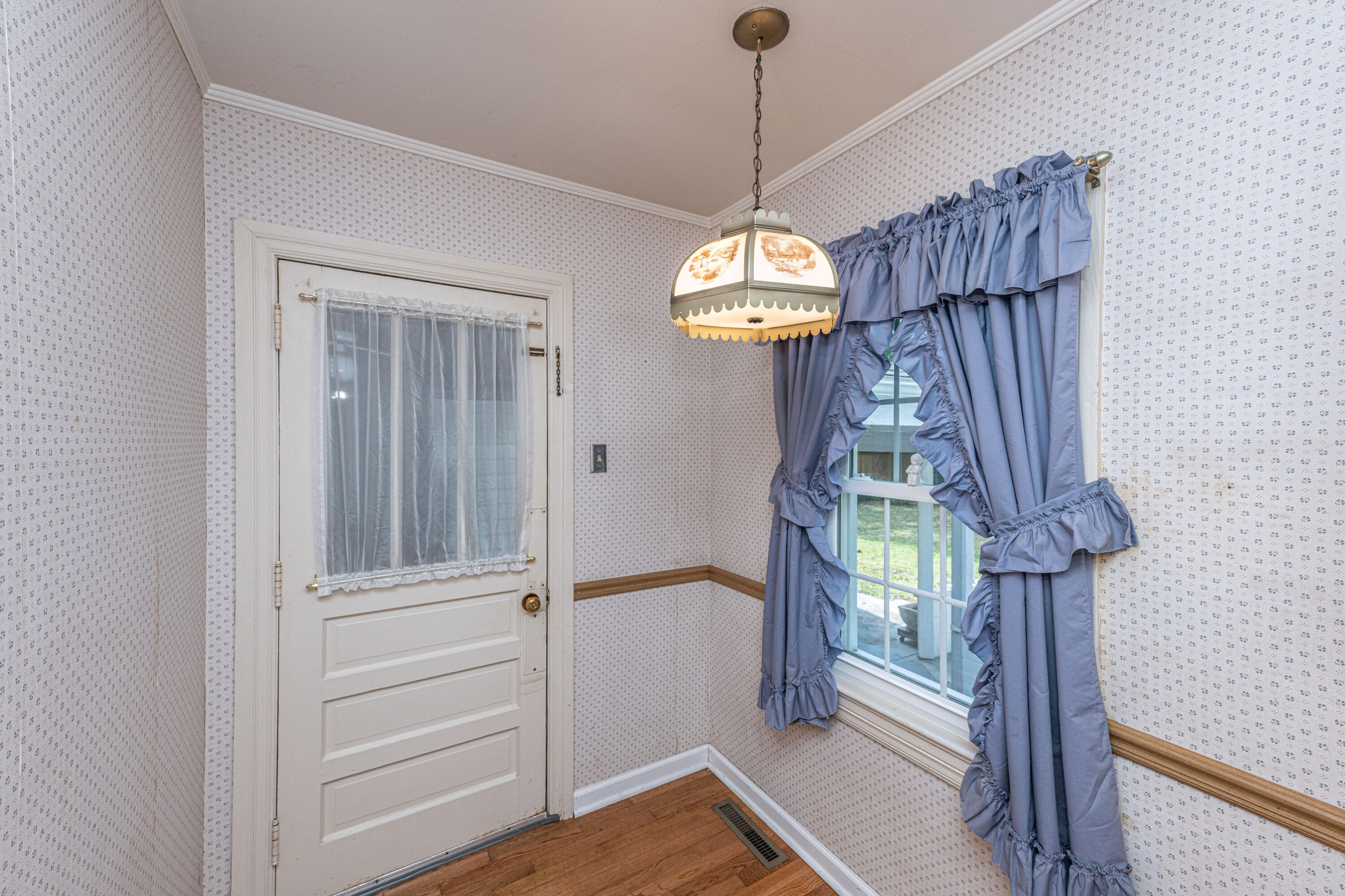 1226 Forestwood Drive