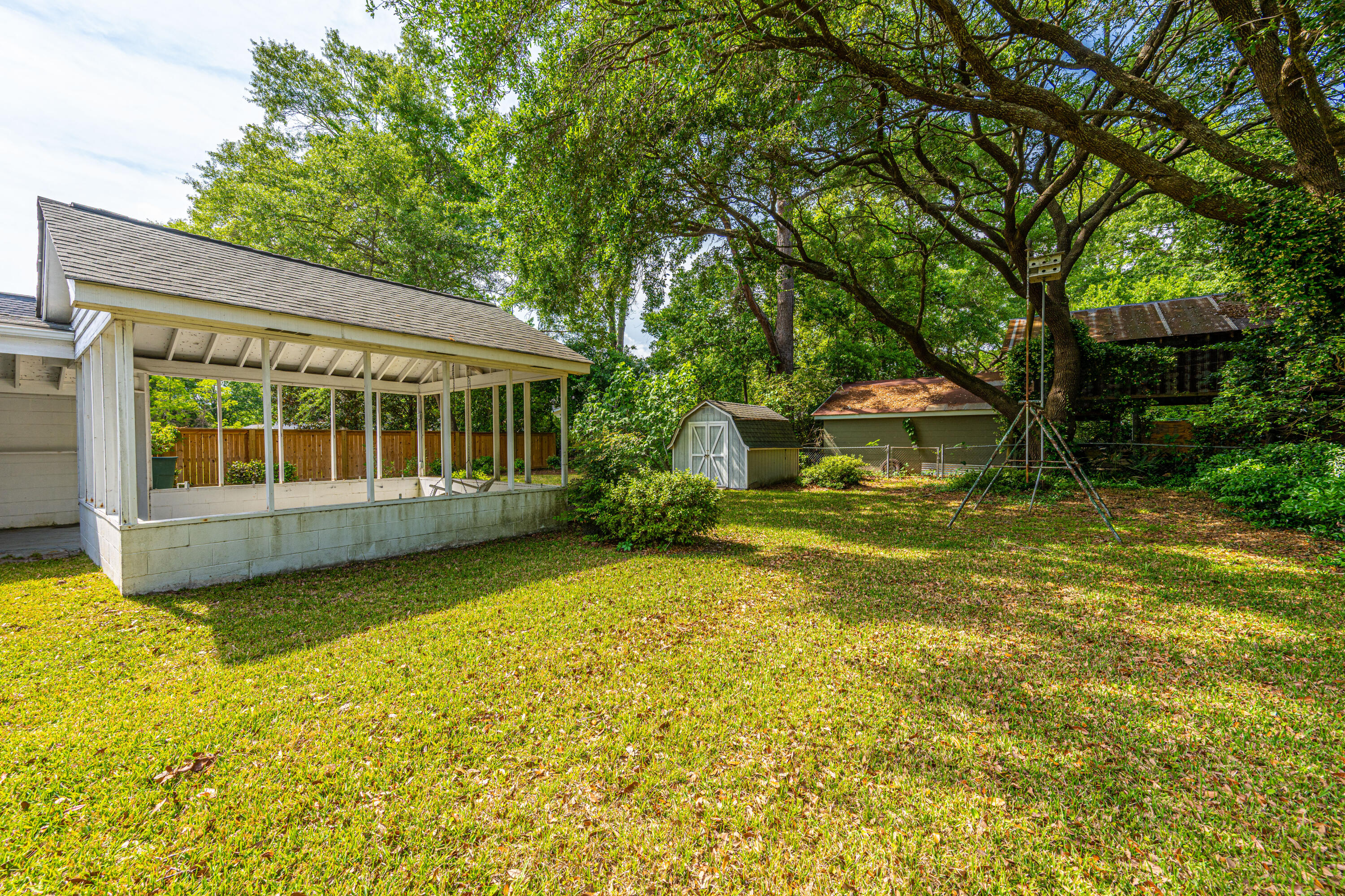 1226 Forestwood Drive