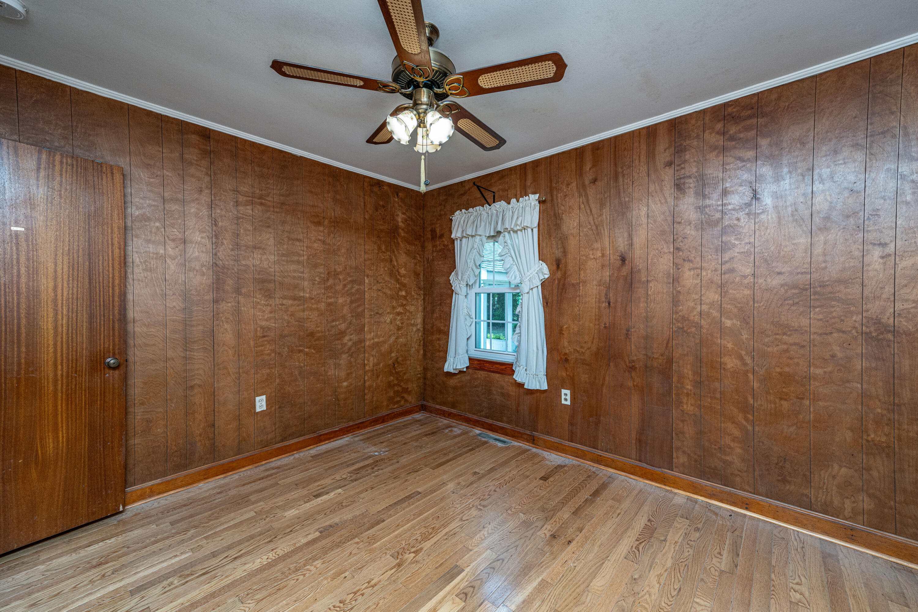 1226 Forestwood Drive