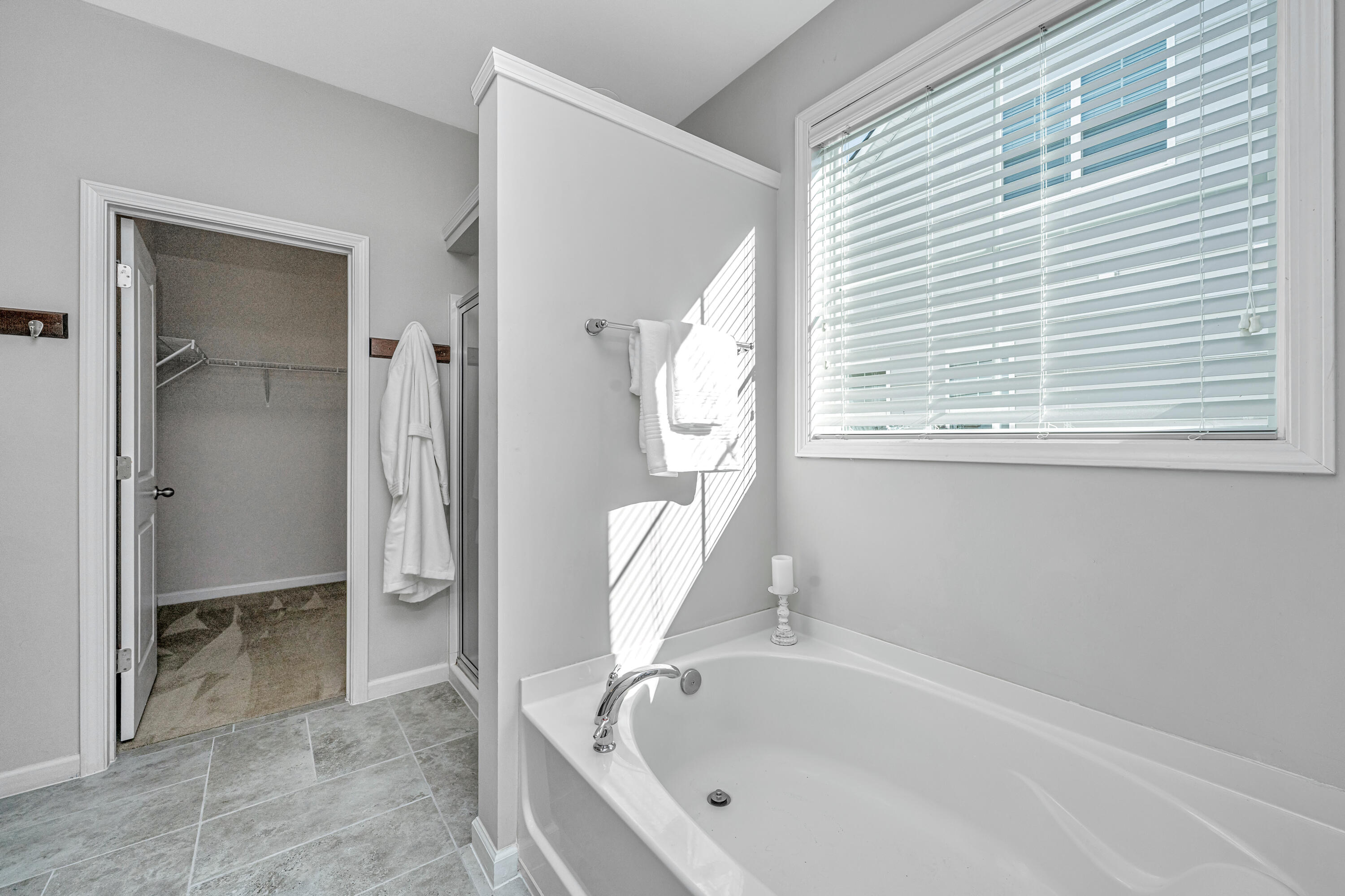 2314 Hummingbird Lane